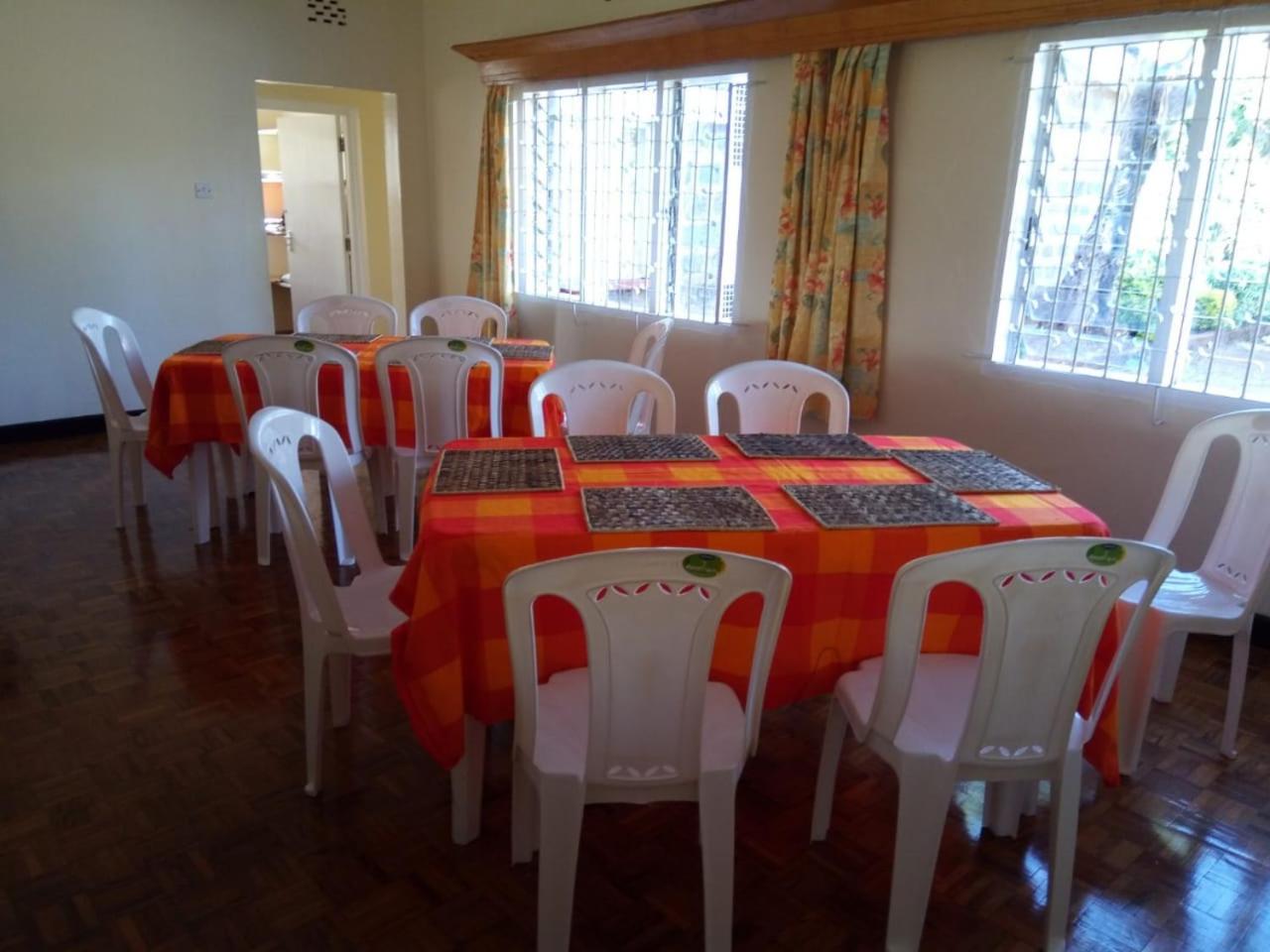Villa photo 3