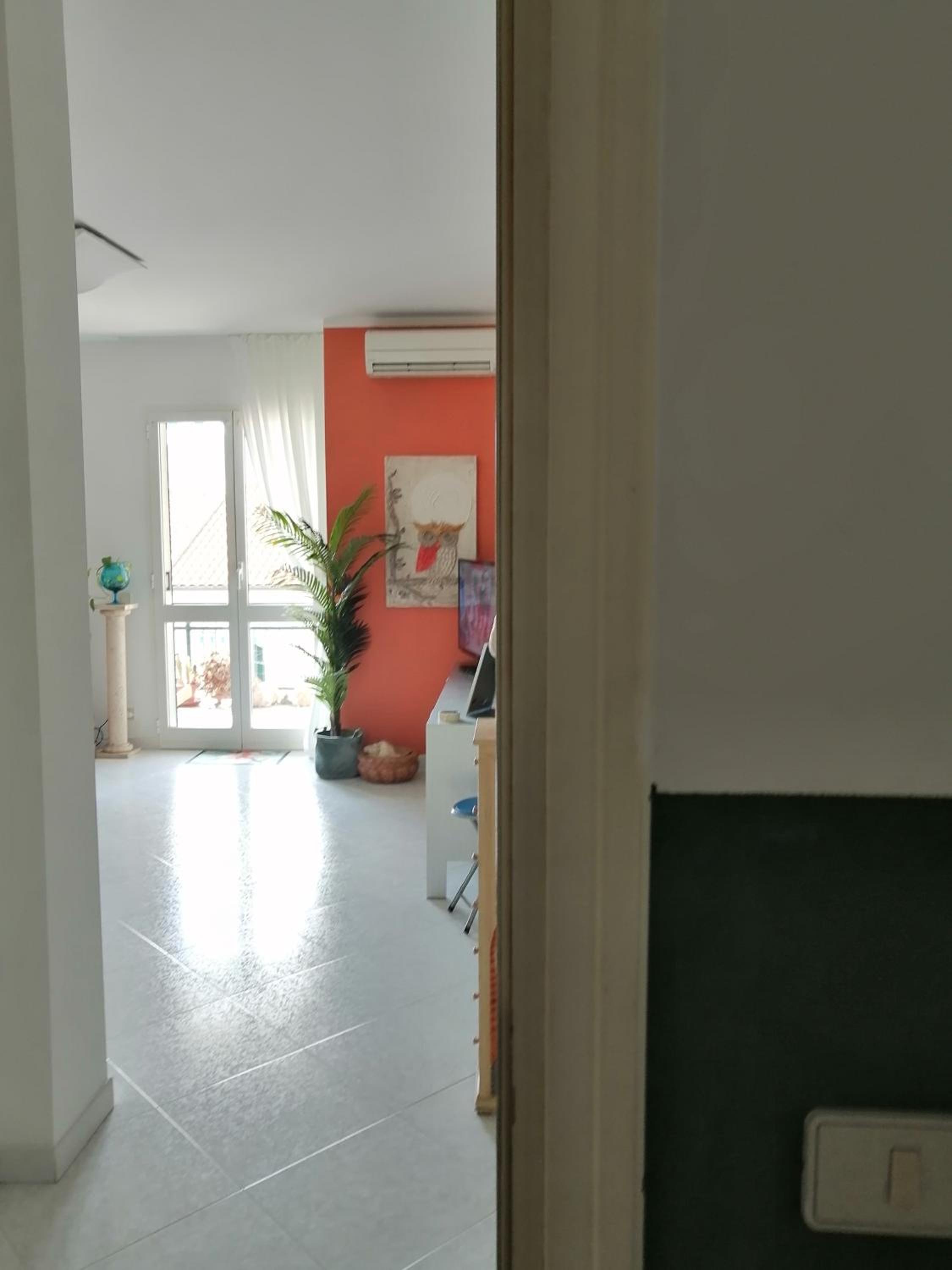 One-Bedroom House photo 2