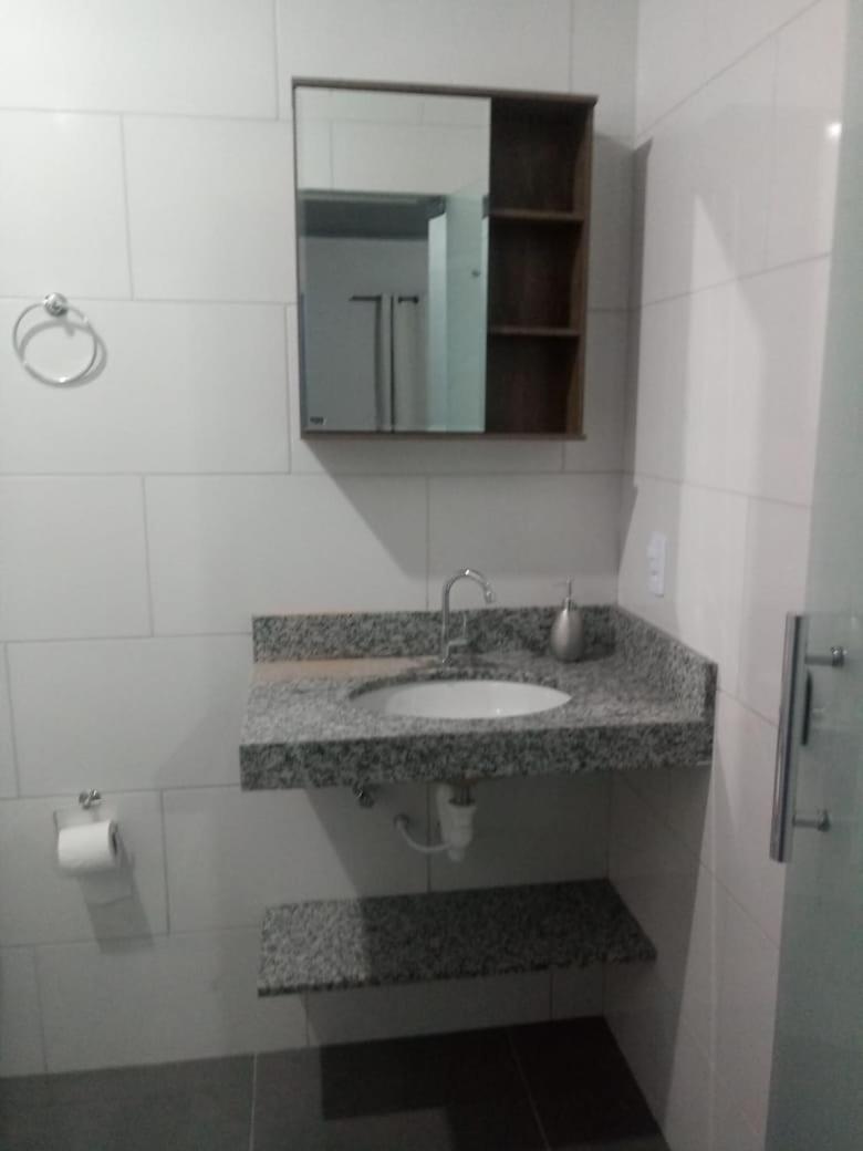 One-Bedroom House photo 2