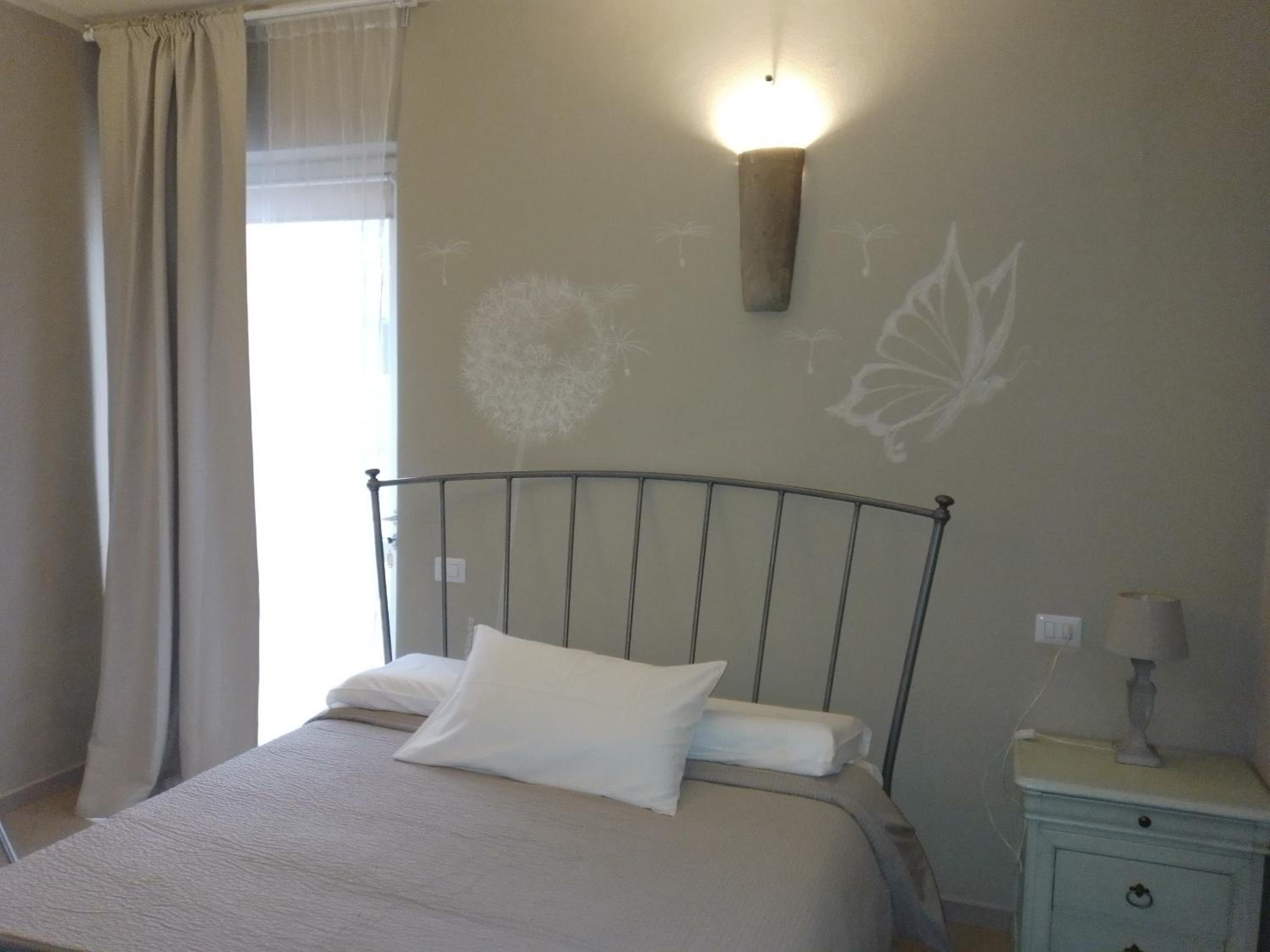Double Room with Private Bathroom photo 1