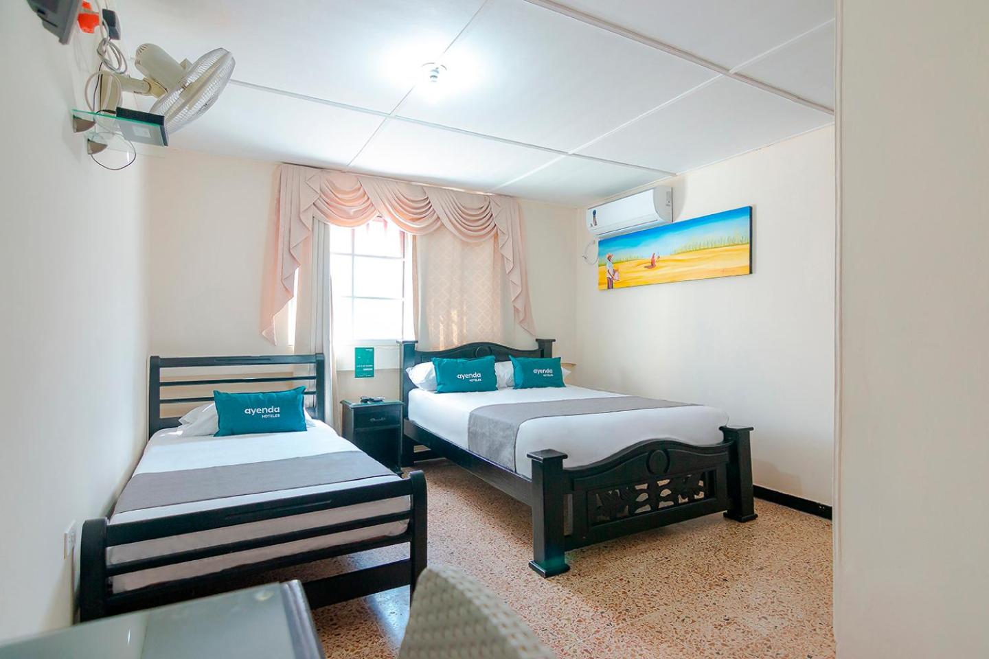 Standard Triple Room photo 2