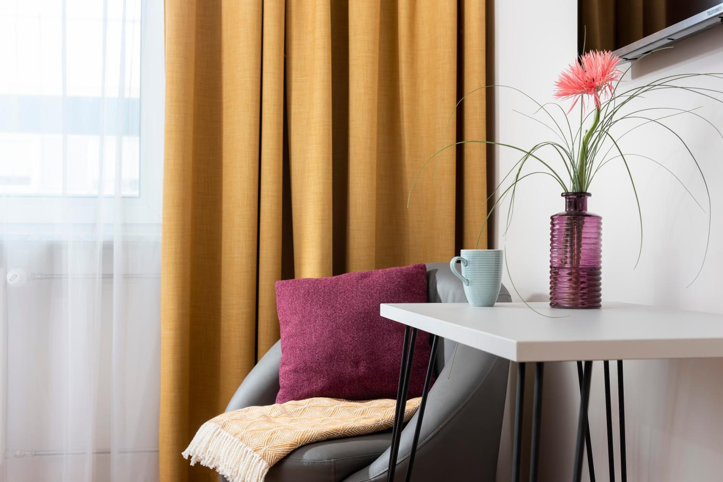 Double Room Pure thumbnail 5