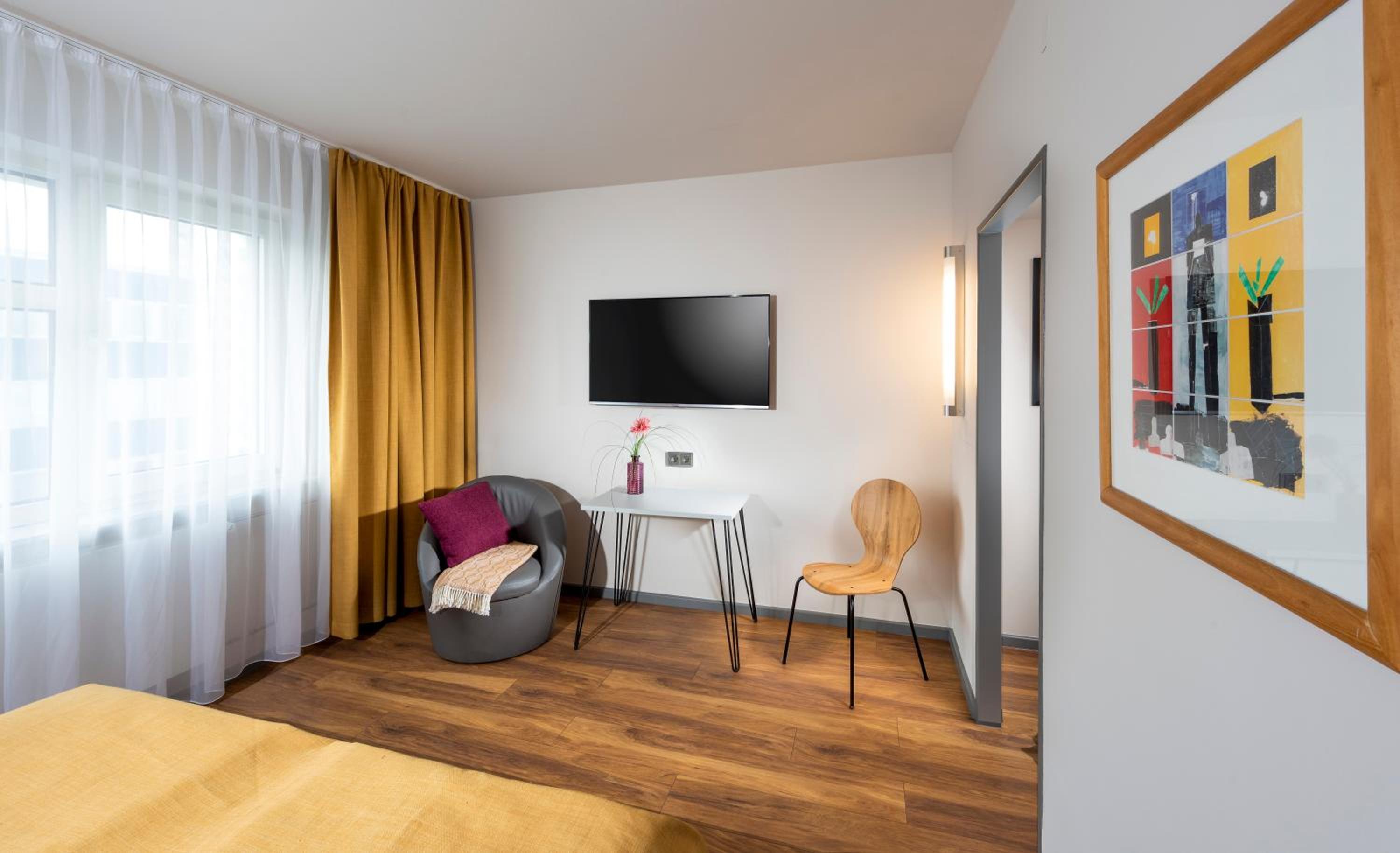 Double Room Pure