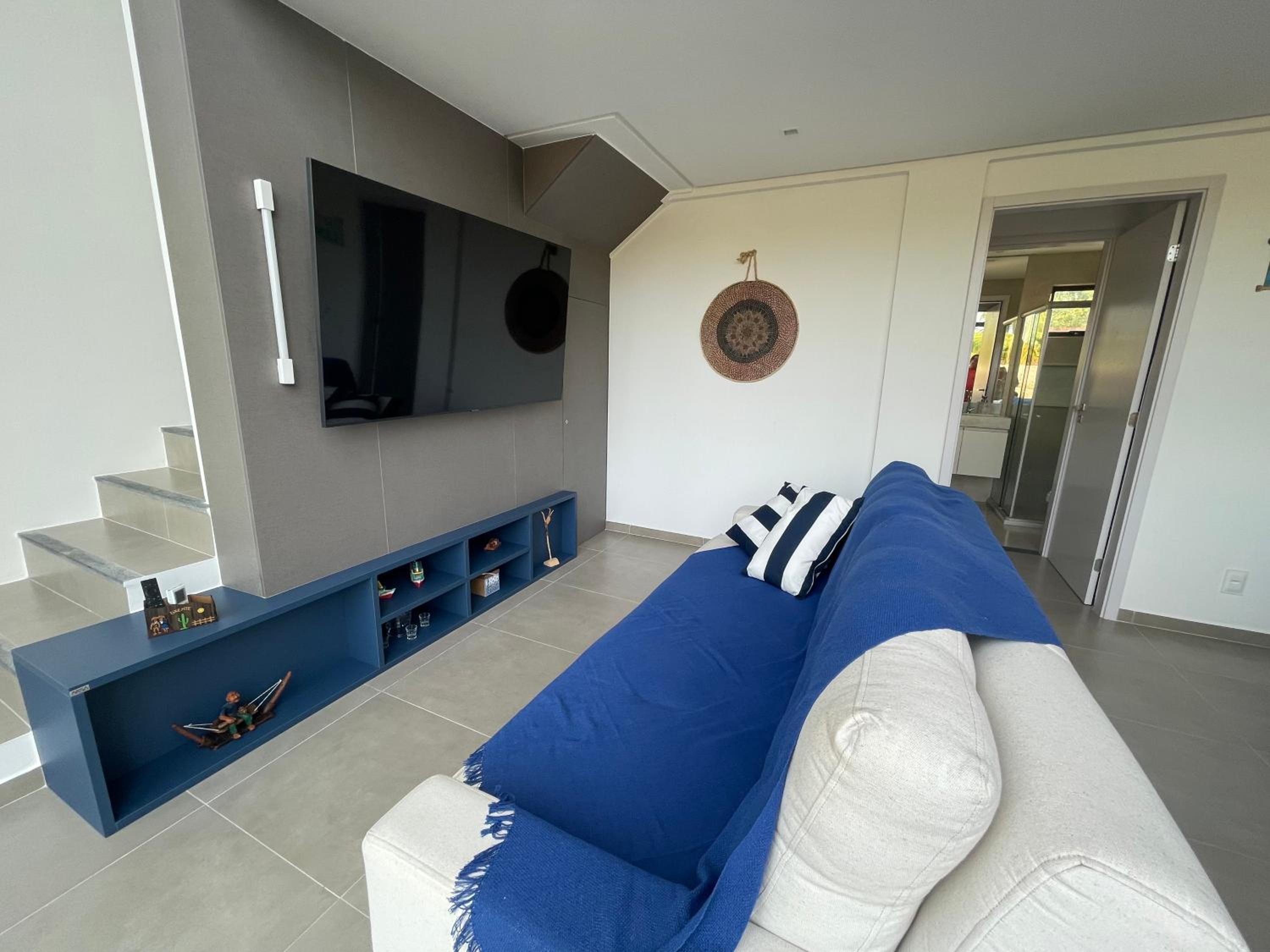 Three-Bedroom House photo 1