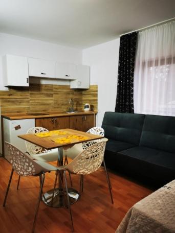 Deluxe Double Room with Balcony photo 1