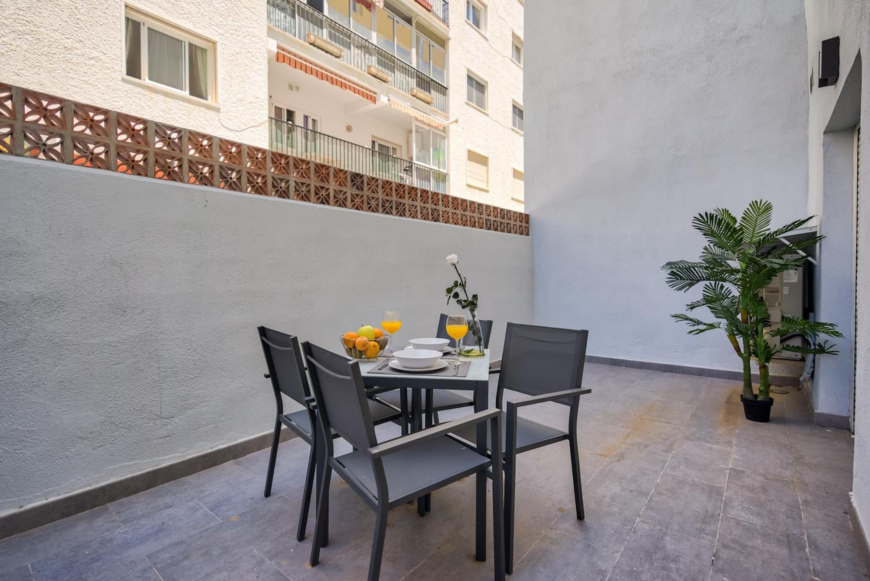 Ground Floor Apartment photo 2