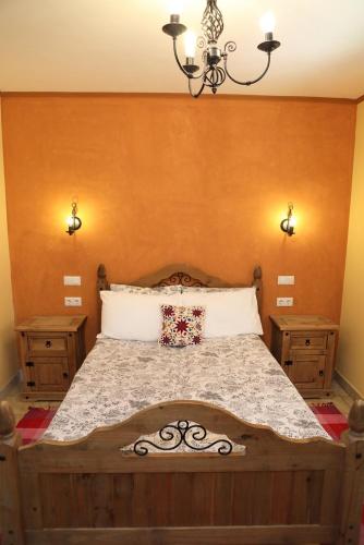 Budget Double Room photo 3