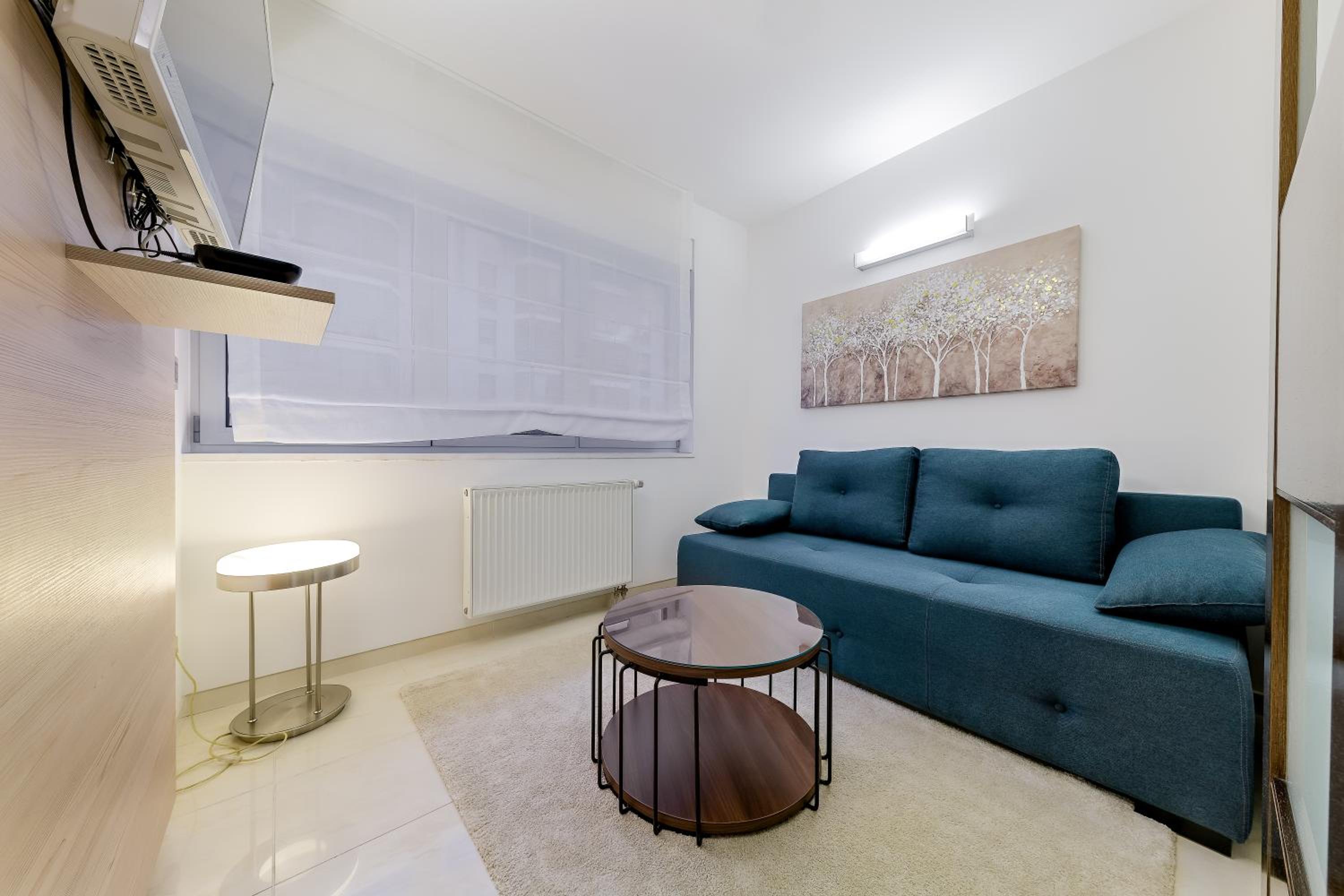 One-Bedroom Suite - Photo 2