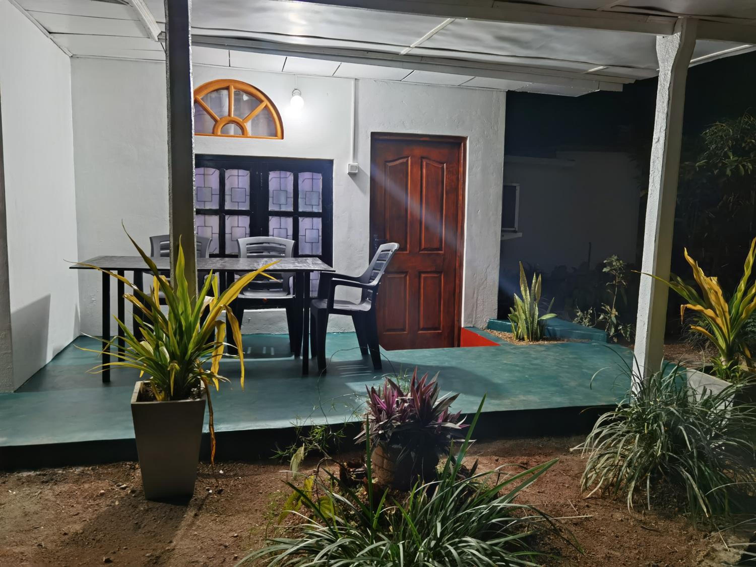 Double or Twin Room with Garden View photo 3