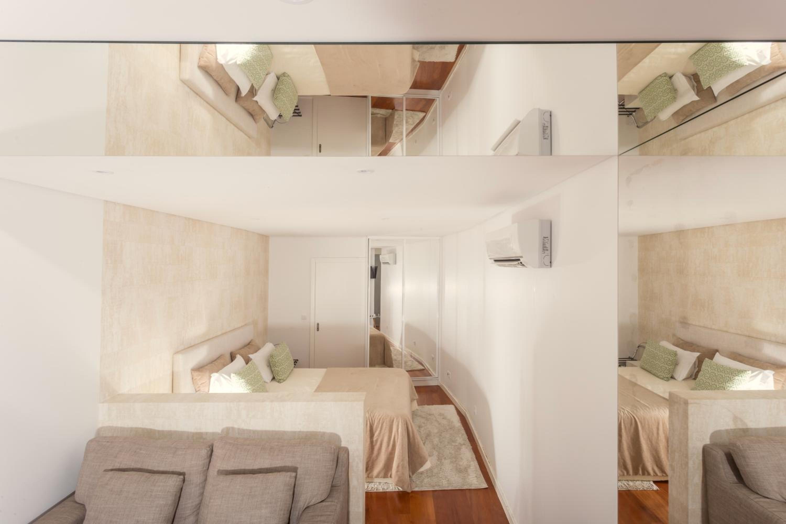 Suite with Balcony photo 2
