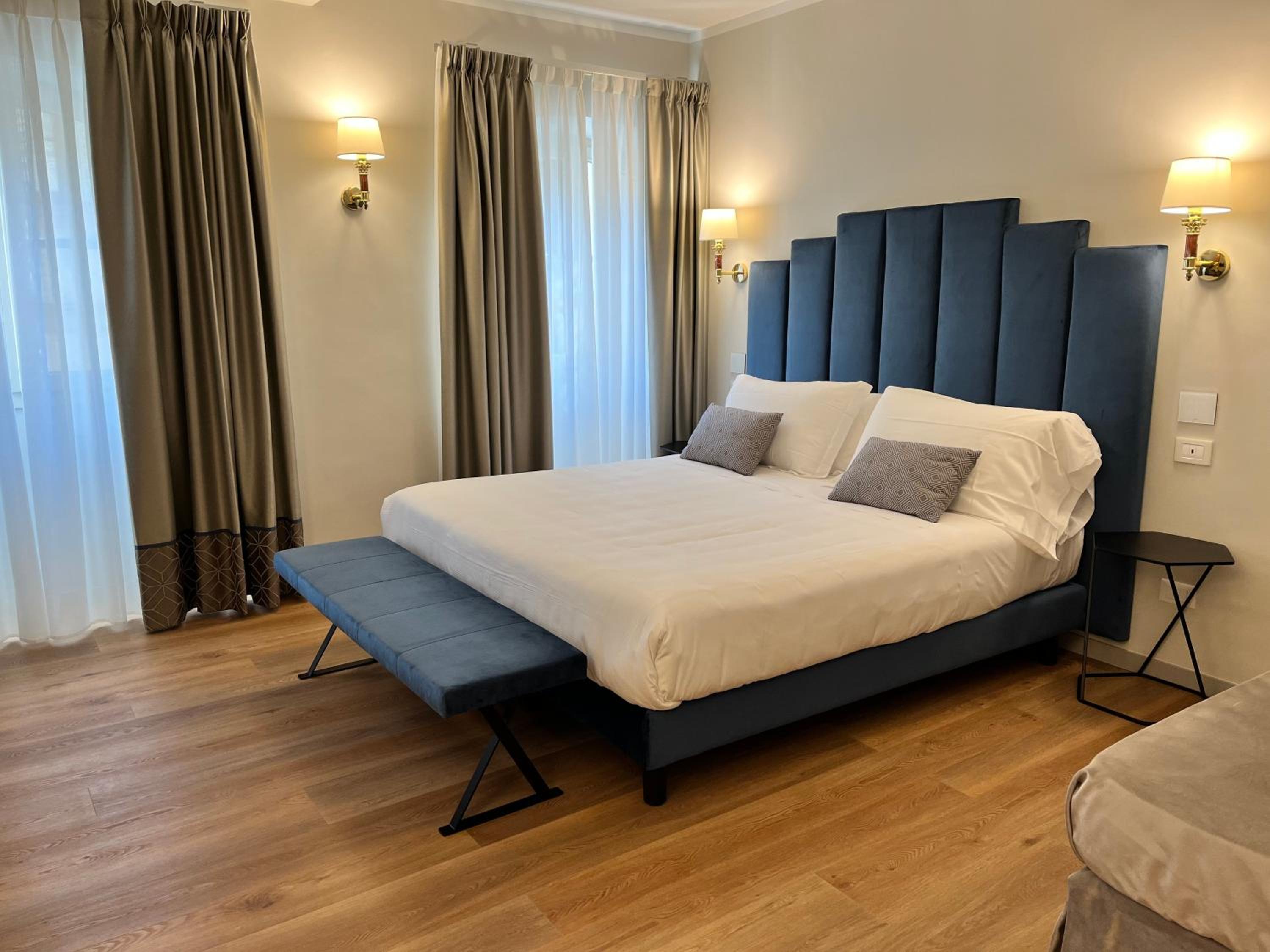 Suite photo 1