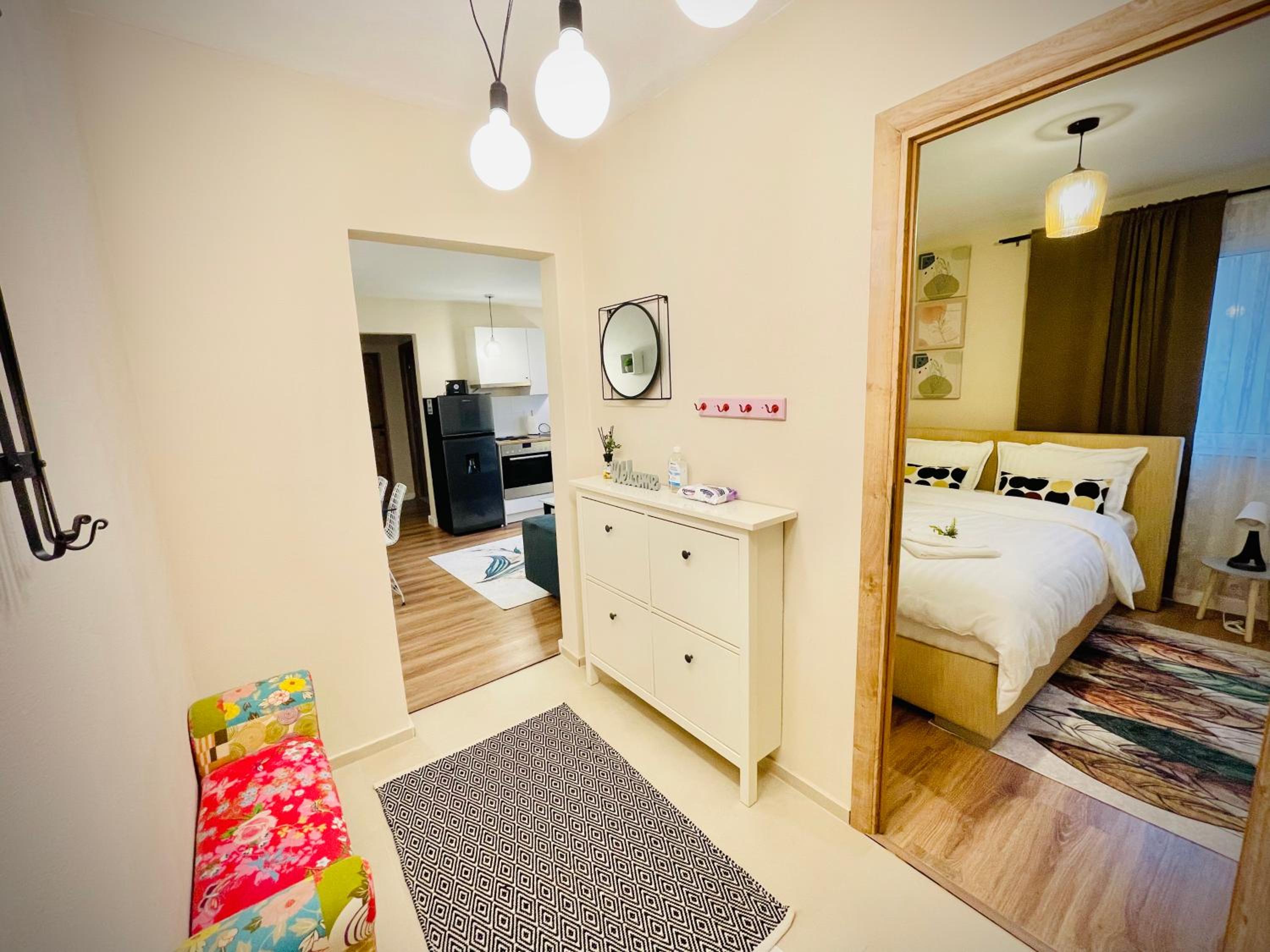 Two-Bedroom Apartment - Photo 31
