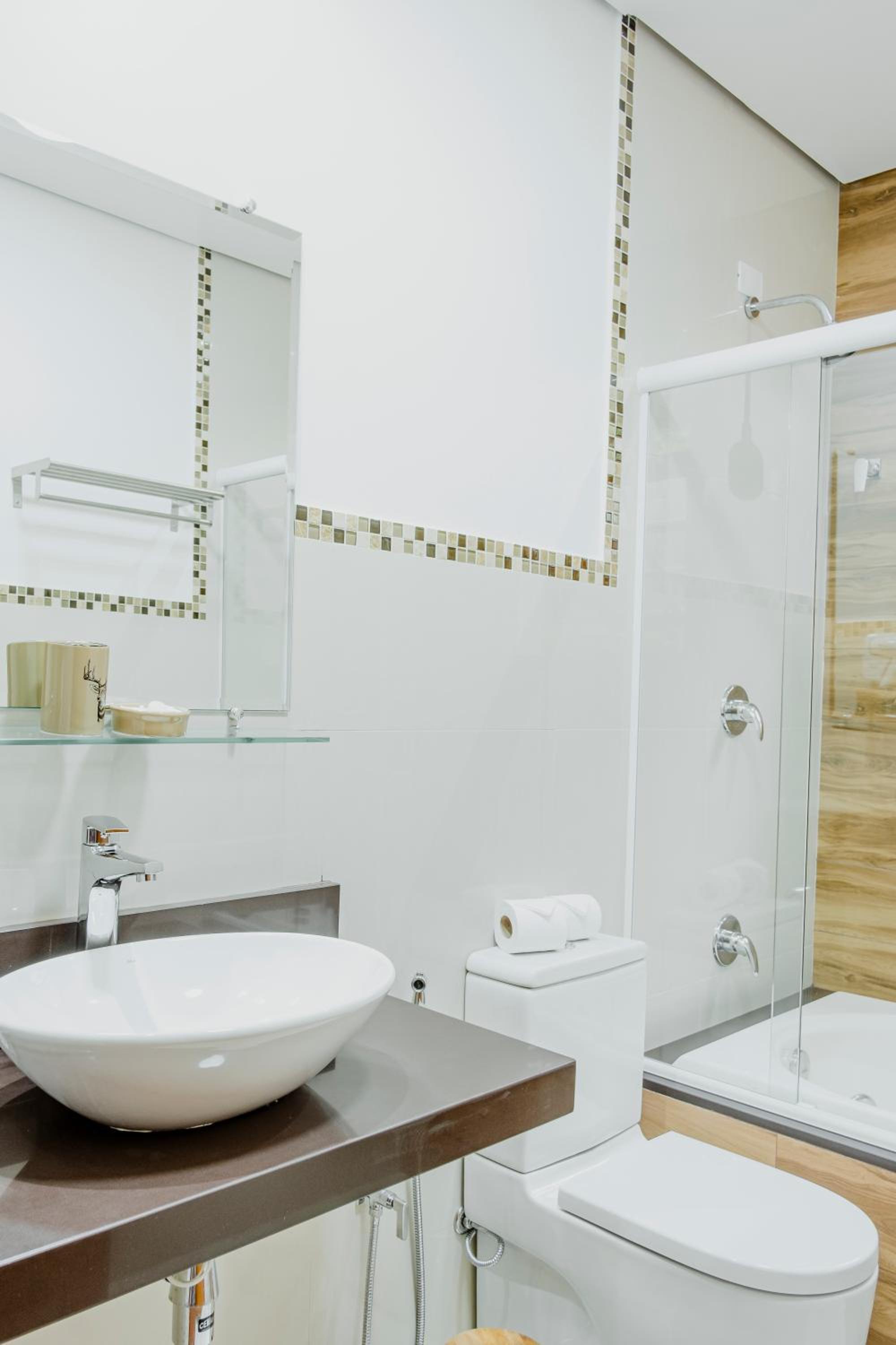 Deluxe Suite with Spa Bath photo 3