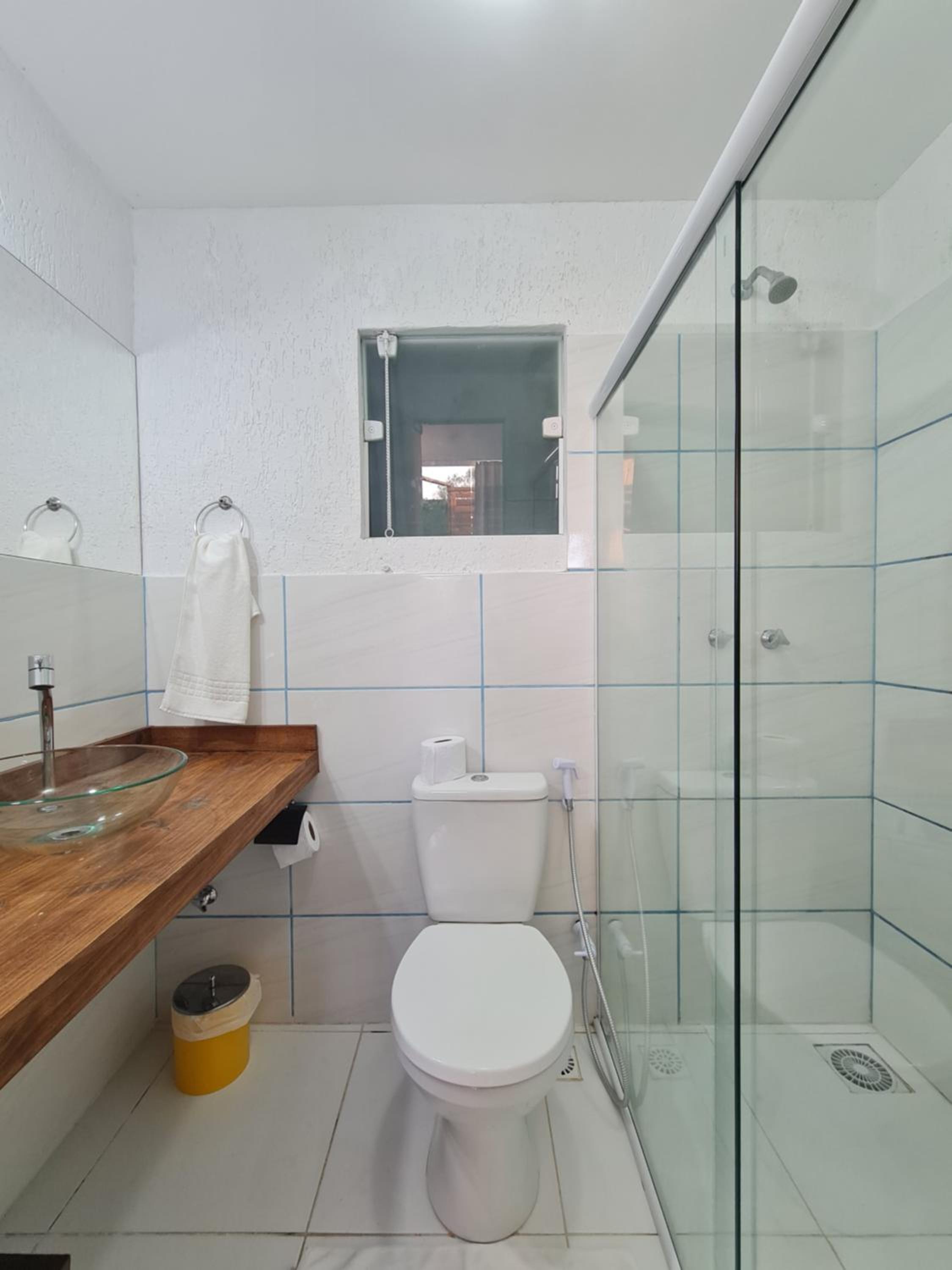 Standard Suite - Photo 7