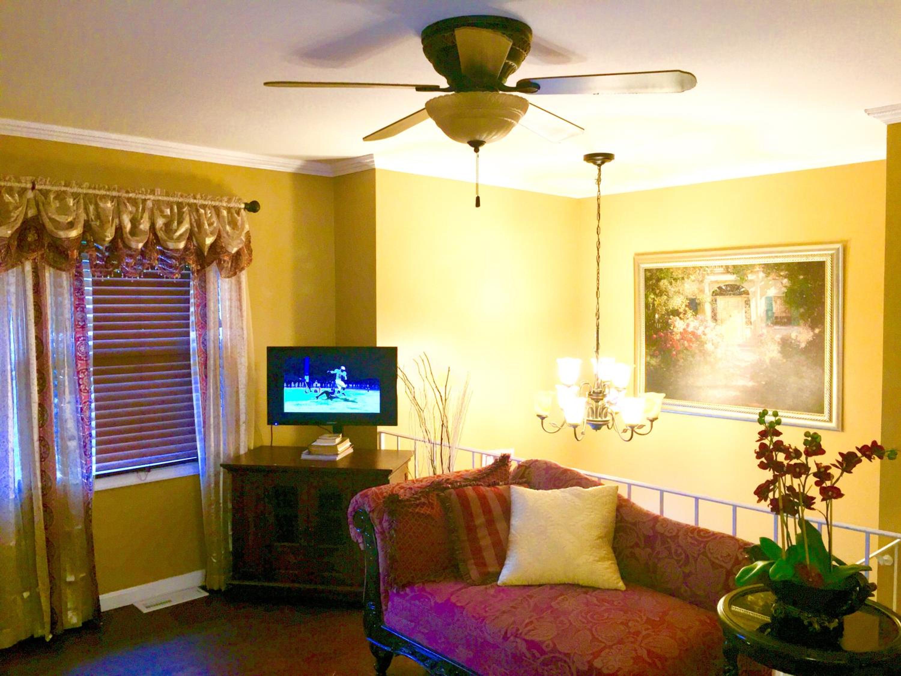 Standard Queen Room - Photo 1