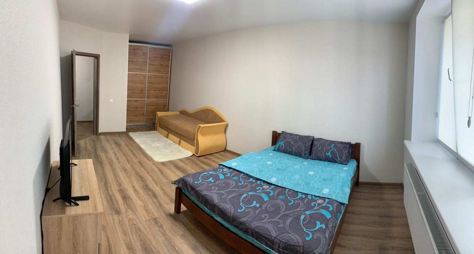 One-Bedroom Apartment photo 1