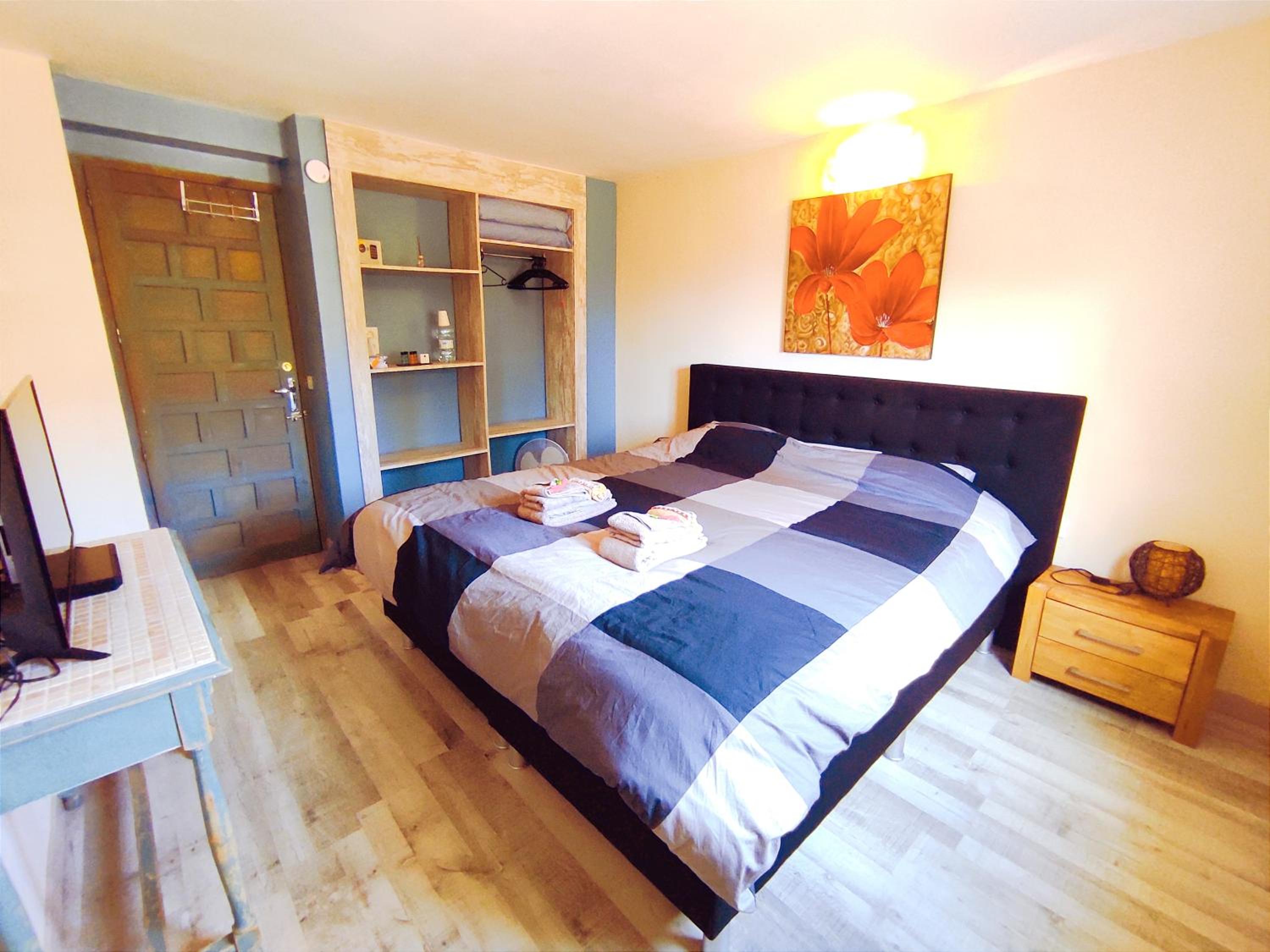 Habitación doble con baño compartido