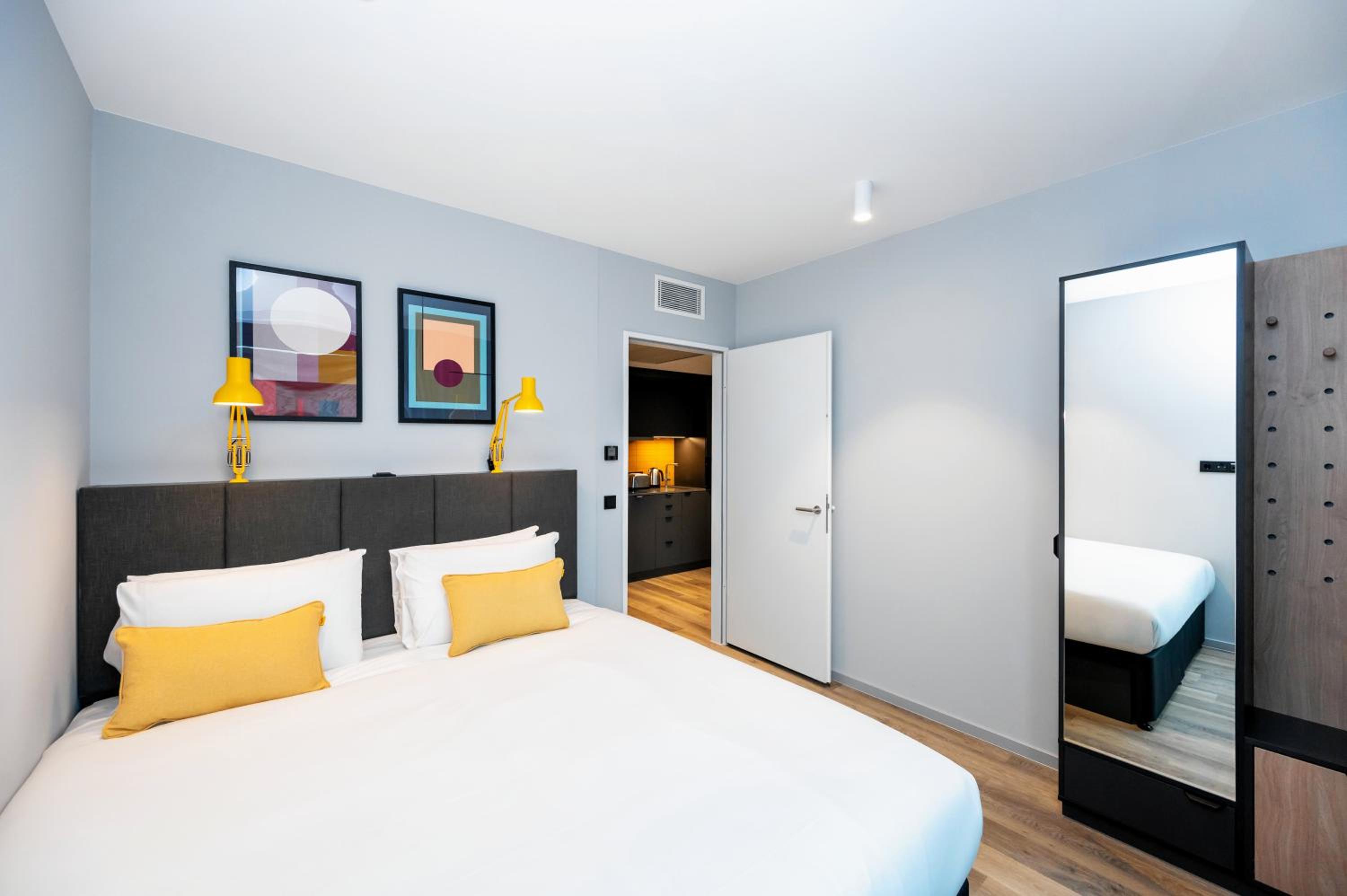 One Bed Accessible - Photo 1