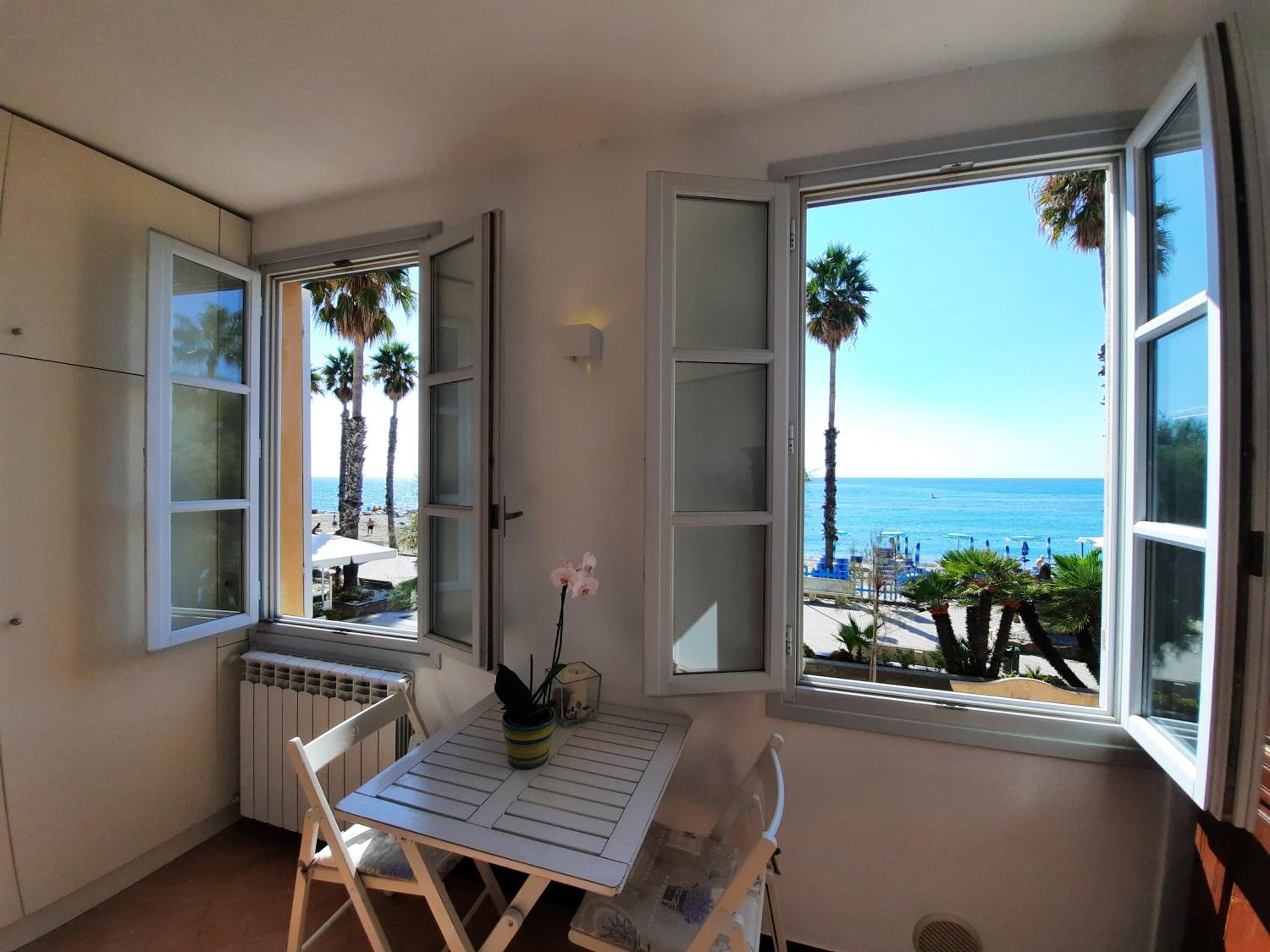 Double Room with Sea View photo 2