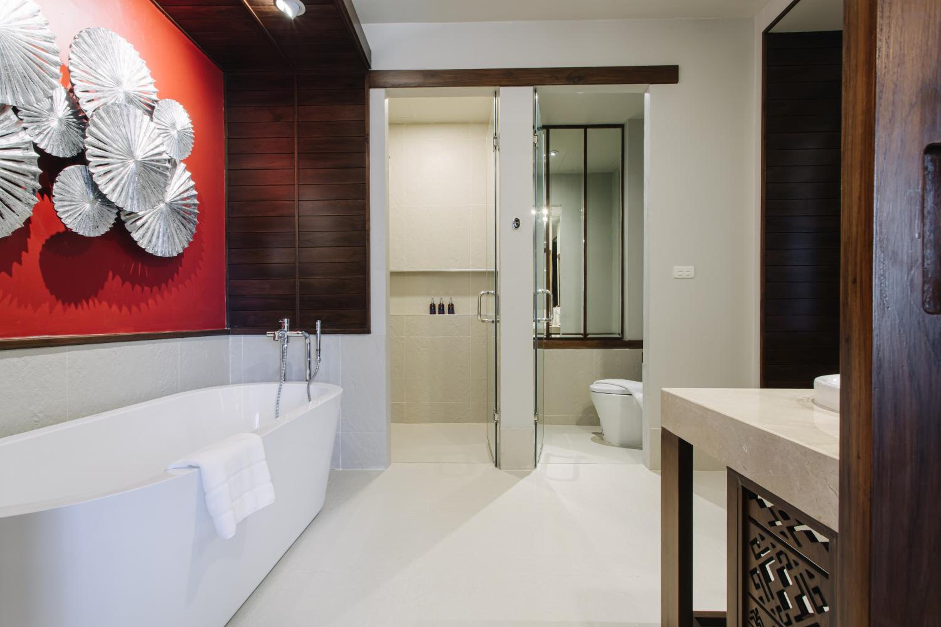 Executive Suite, 1 King With Balcony - Non Smoking - Photo 5