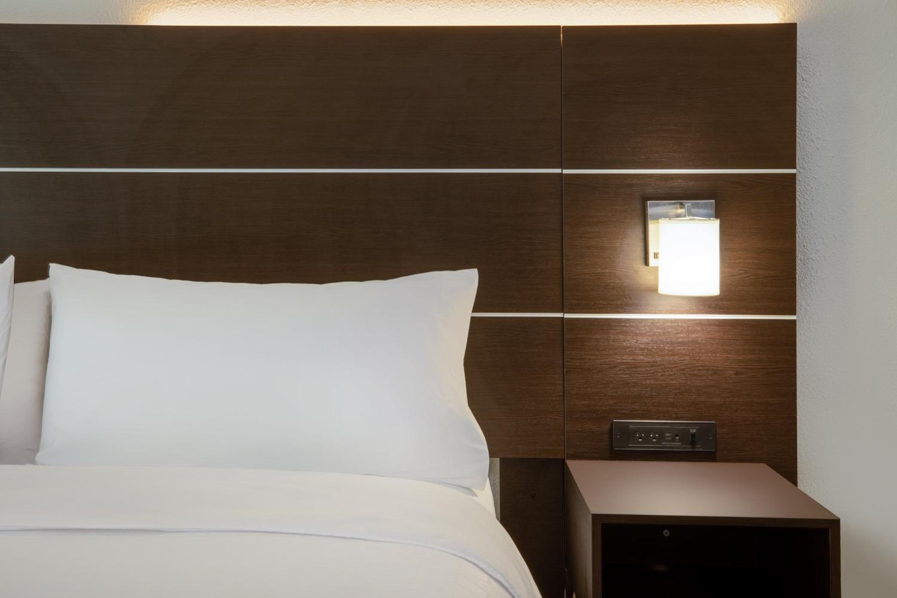 Standard Room - Photo 1