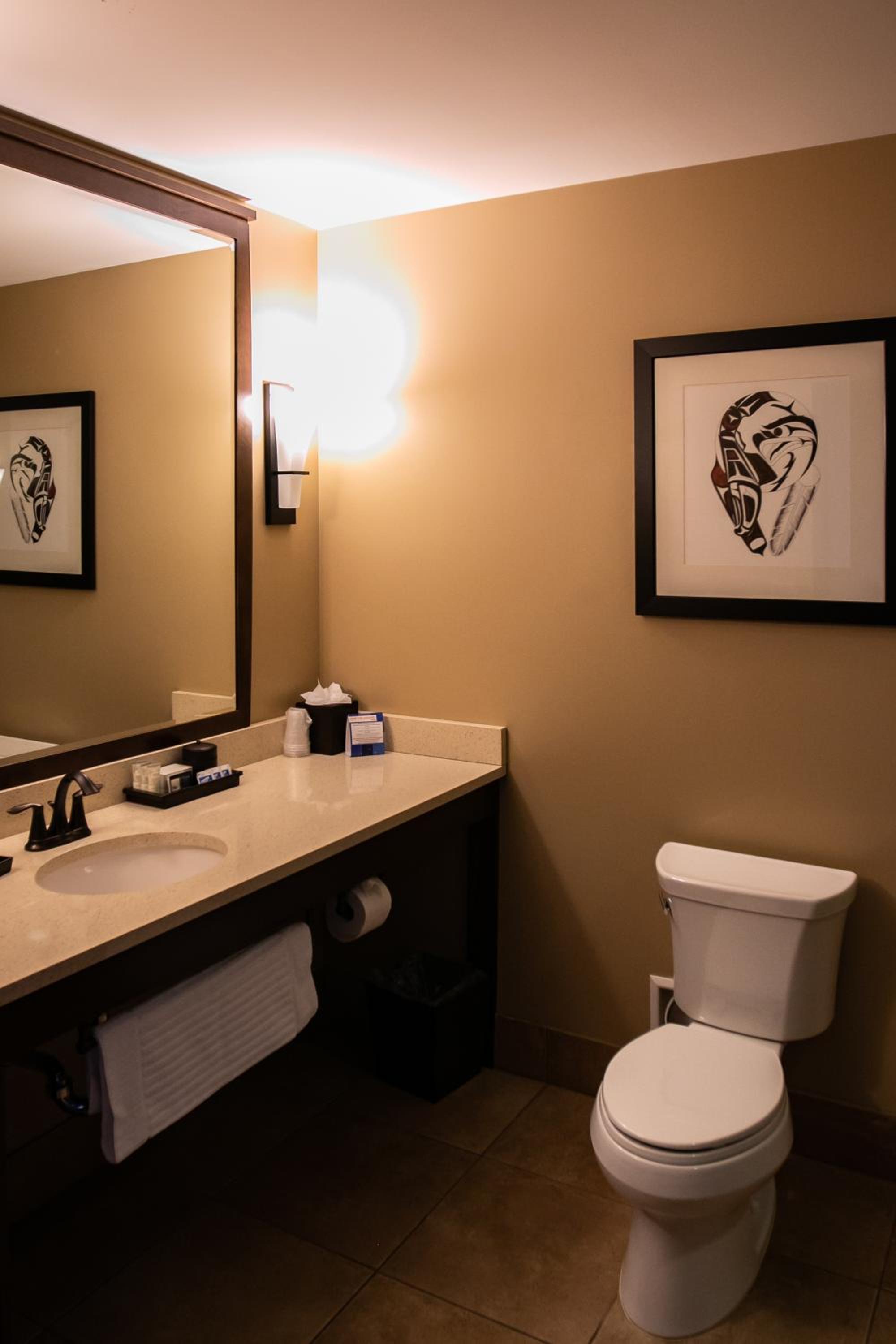 Standard King Room - Photo 2