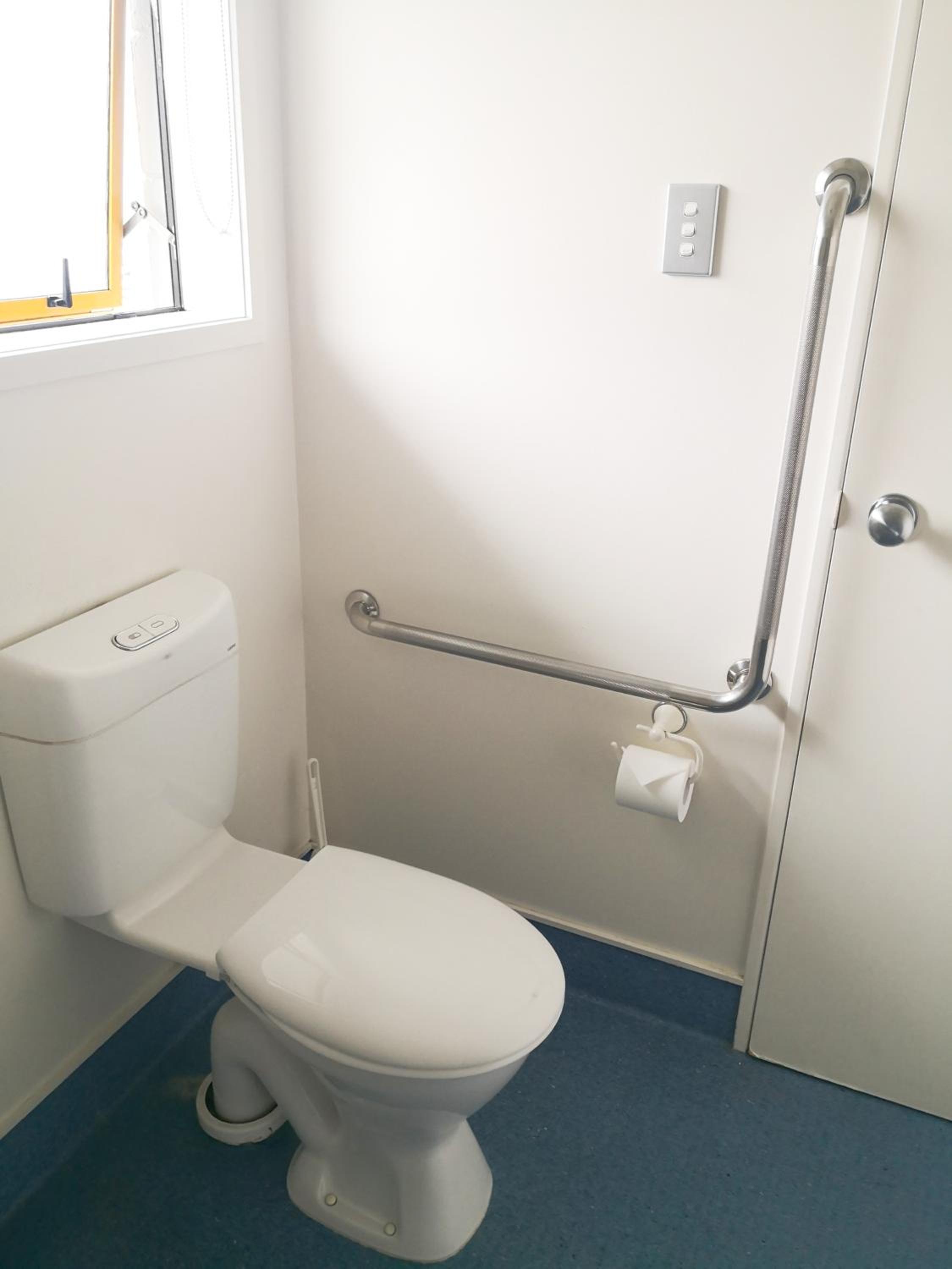One-Bedroom Suite - Disability Access - Photo 2