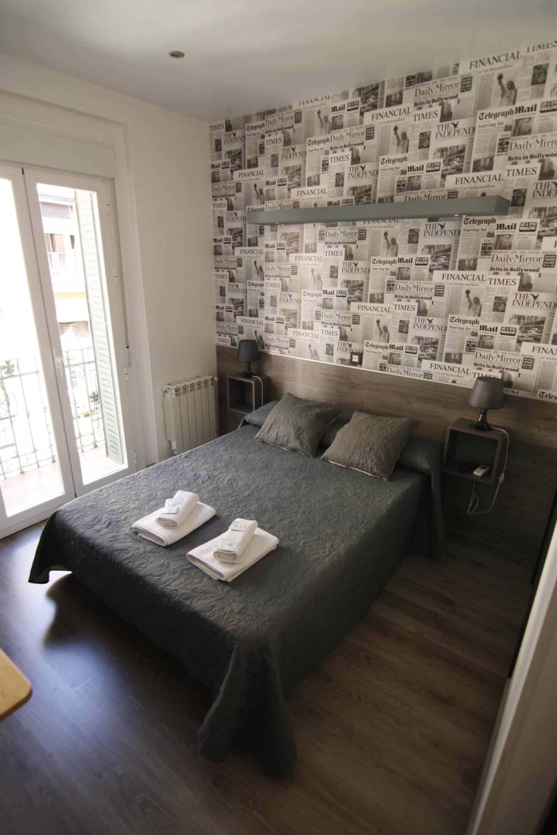 Double Room - Photo 8