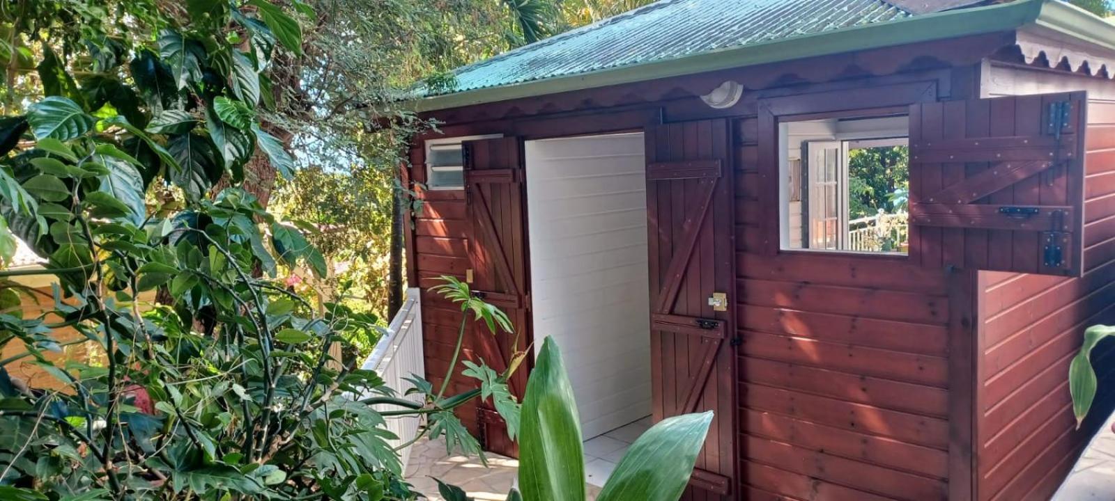 One-Bedroom House photo 2