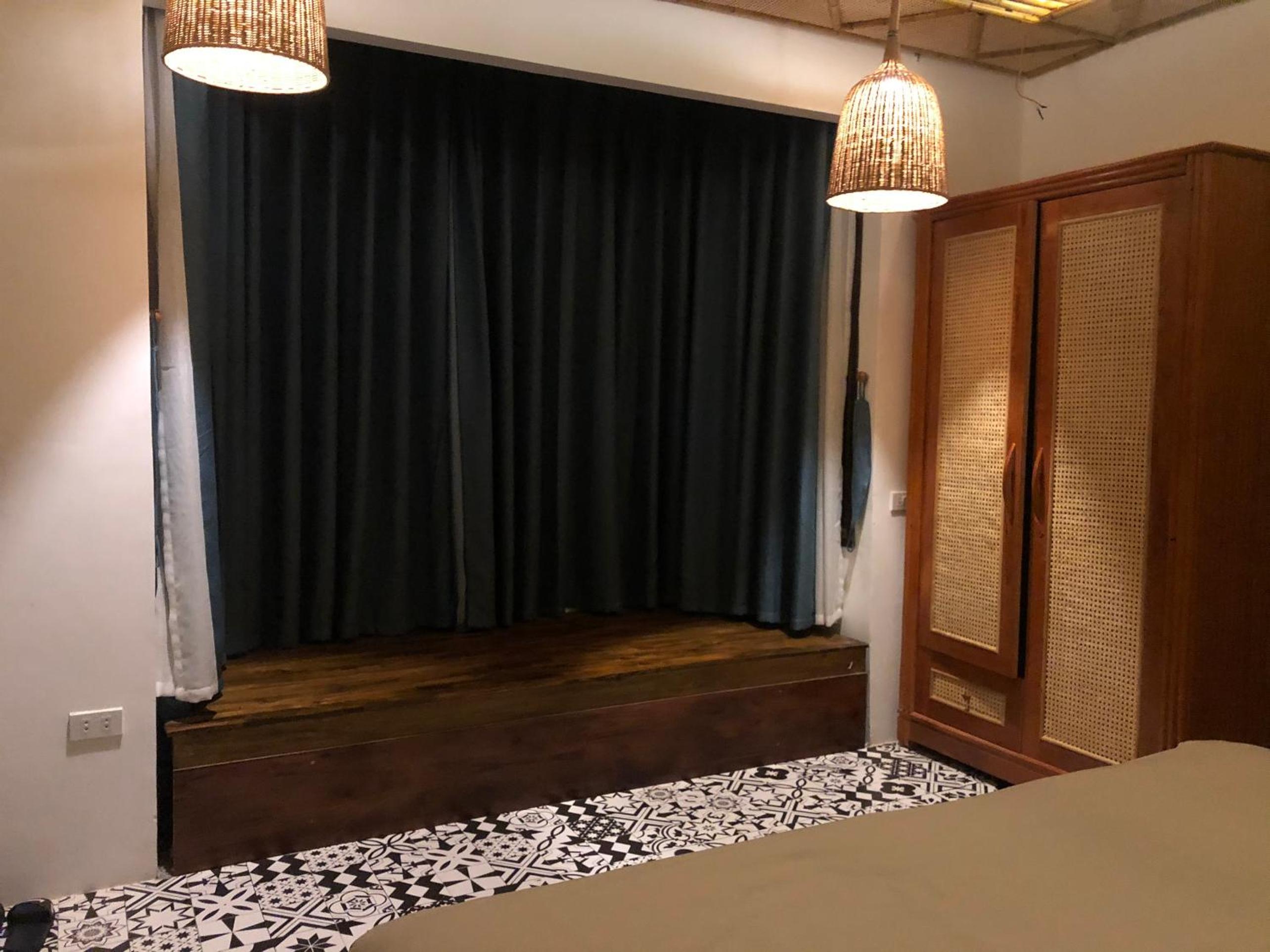 Queen Room with Pool View