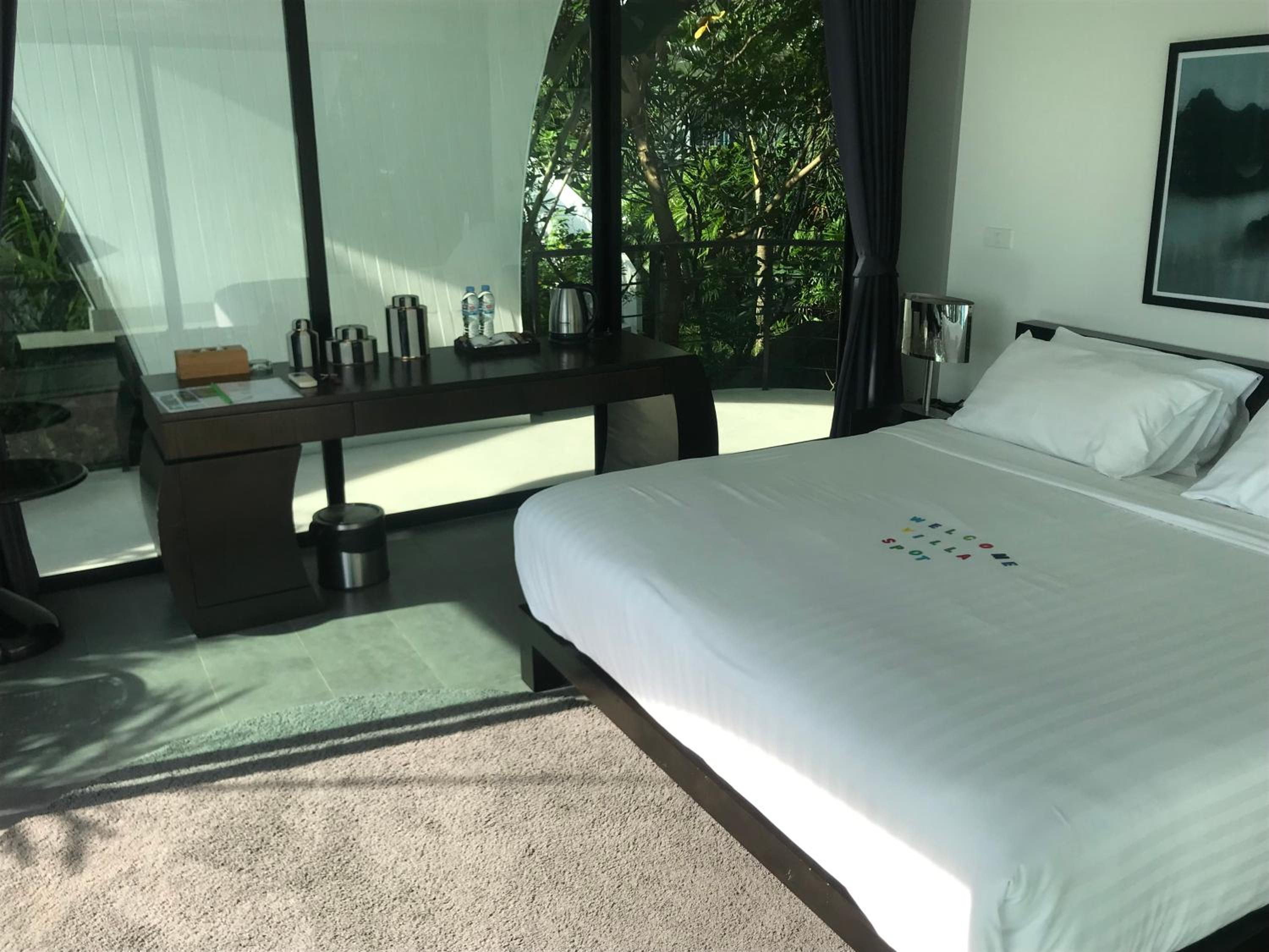 King Room with Sea View - Photo 5