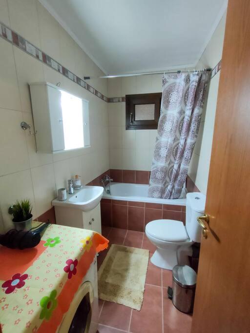 One-Bedroom Apartment - Photo 38