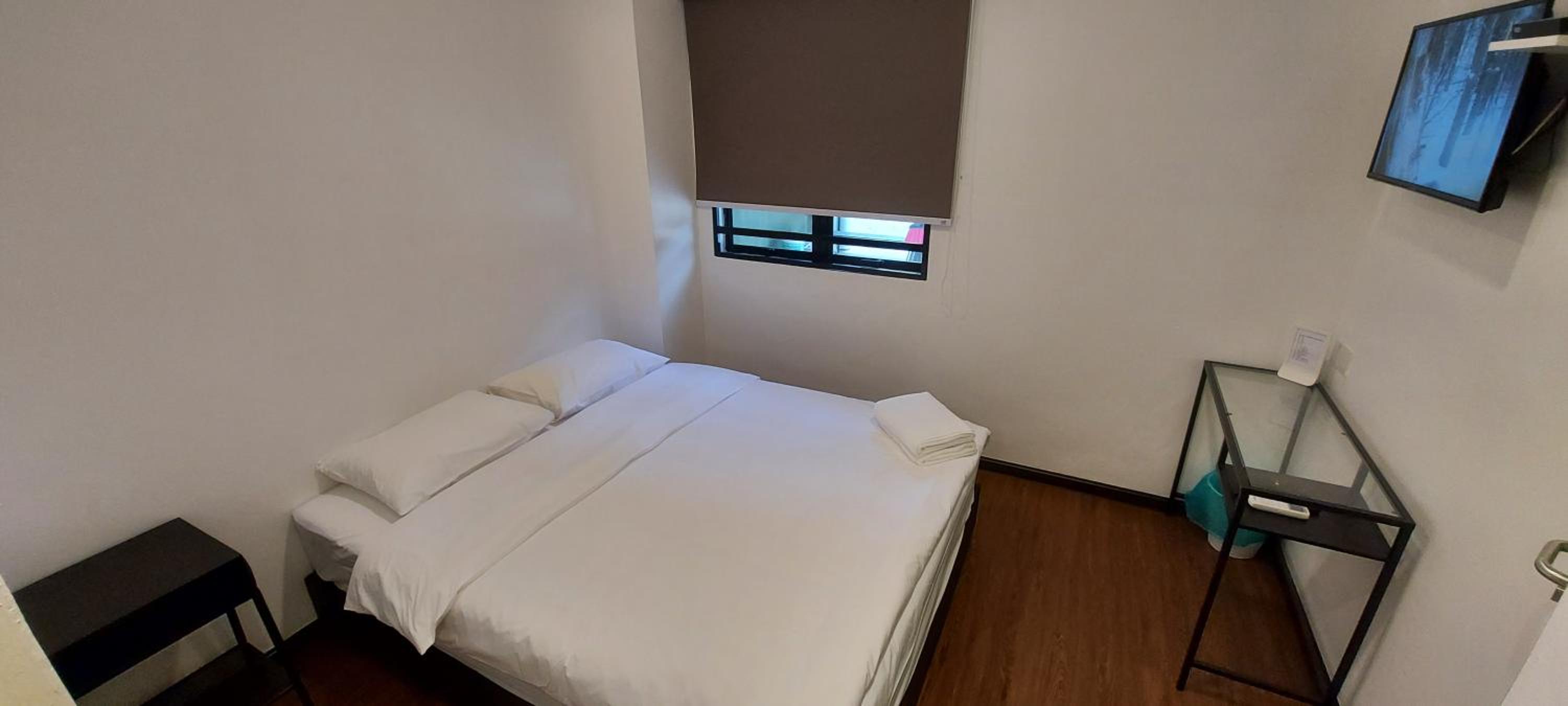 Double Room with Private Bathroom - Photo 1