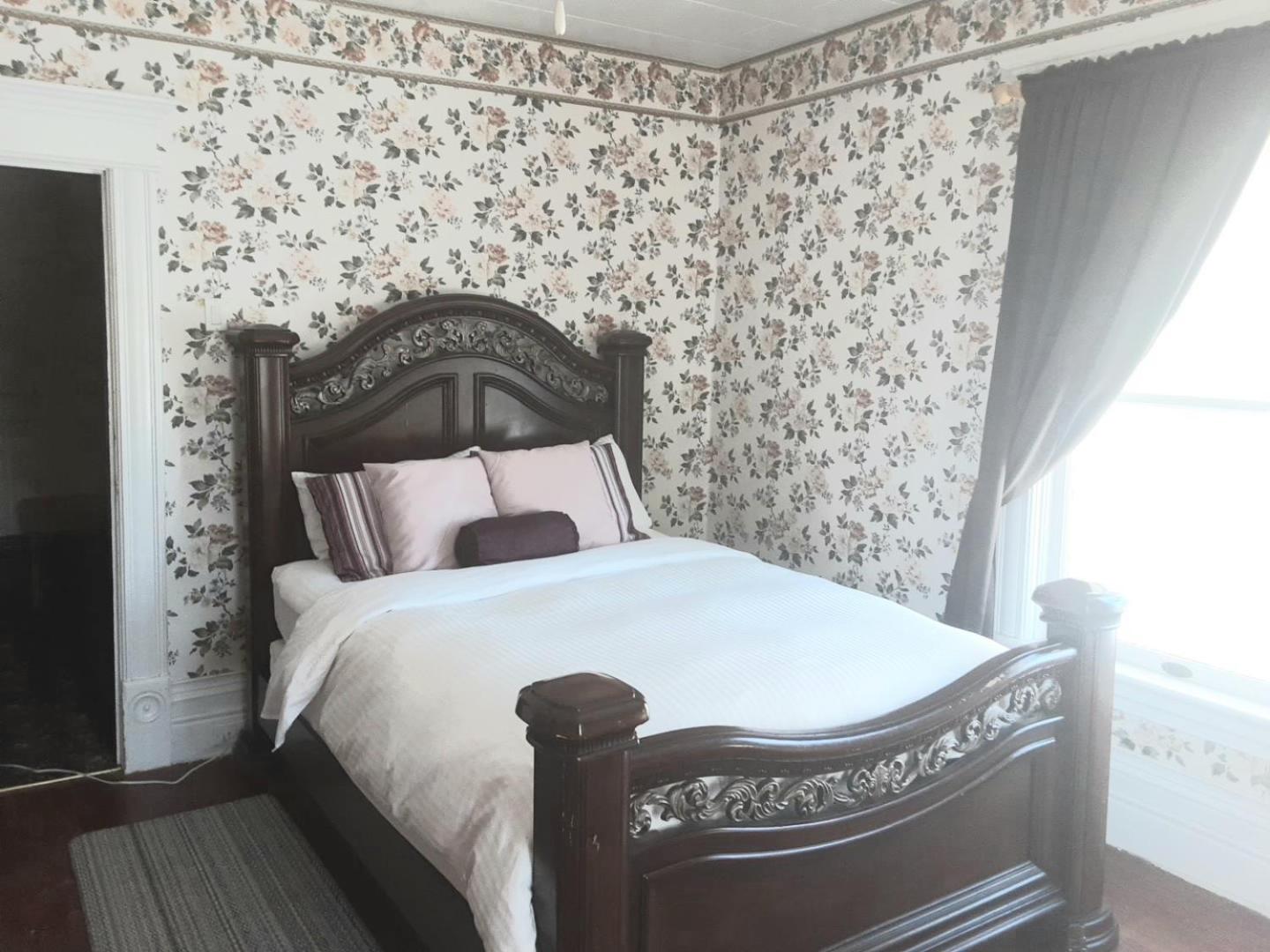 Deluxe Family Suite