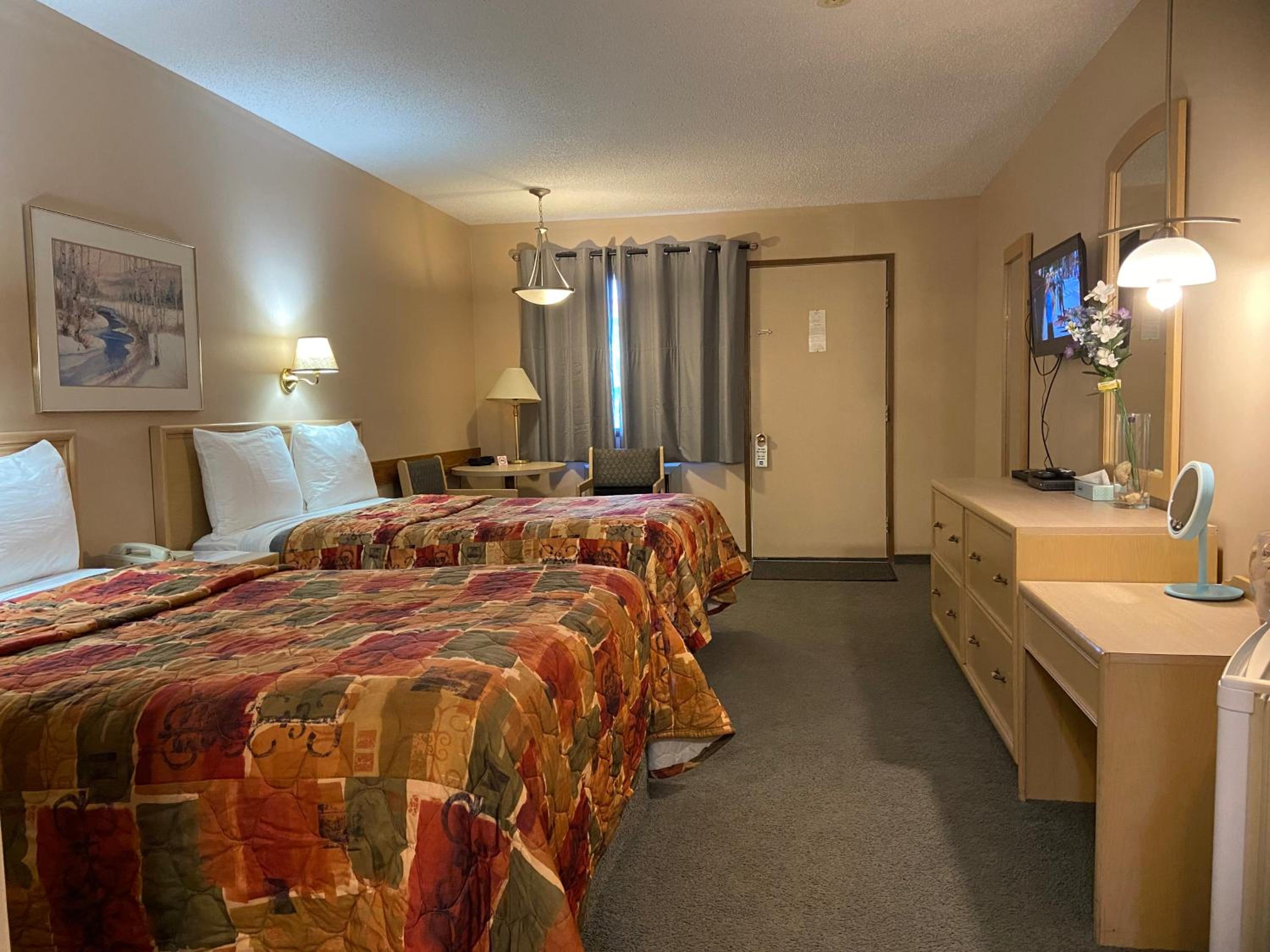 Classic Quadruple Room - Photo 22