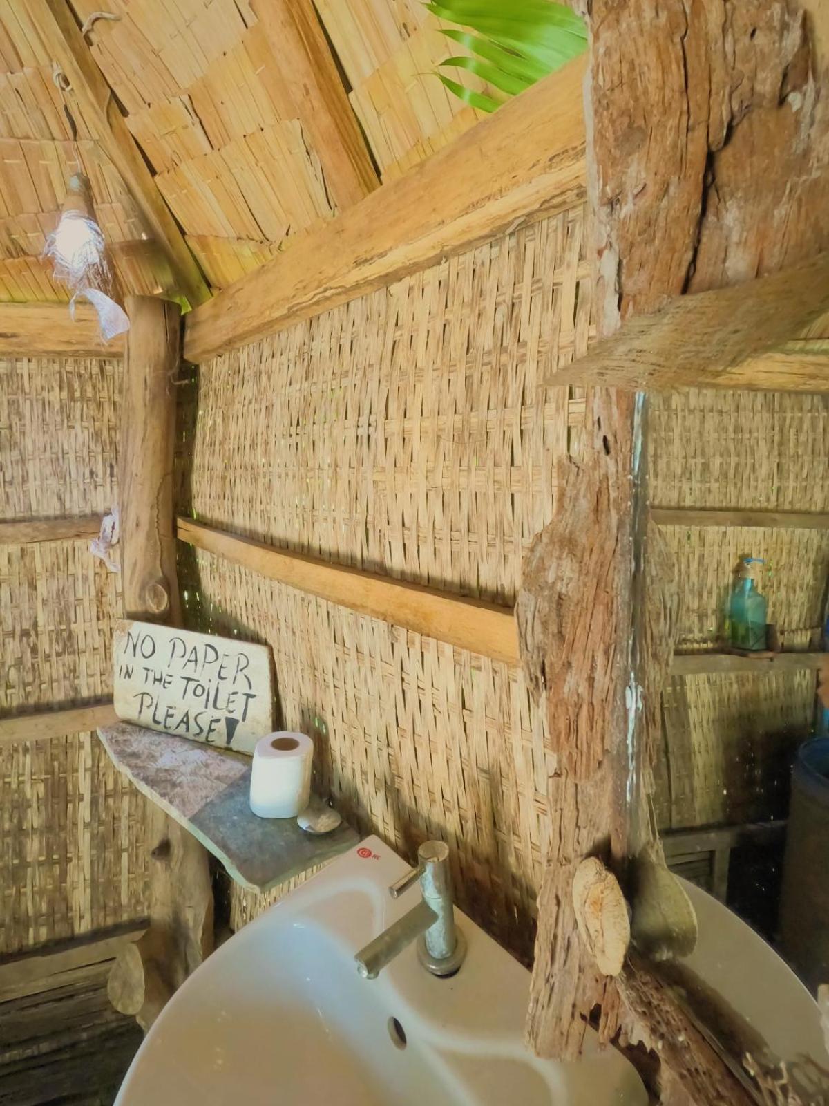 Standard Bungalow with Sea View - Shared Bathroom - Photo 8