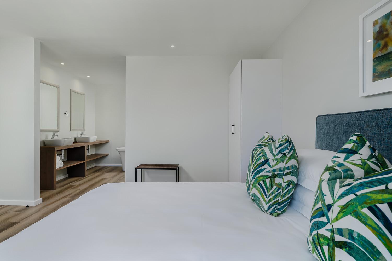 Executive Street View Apartment photo 3