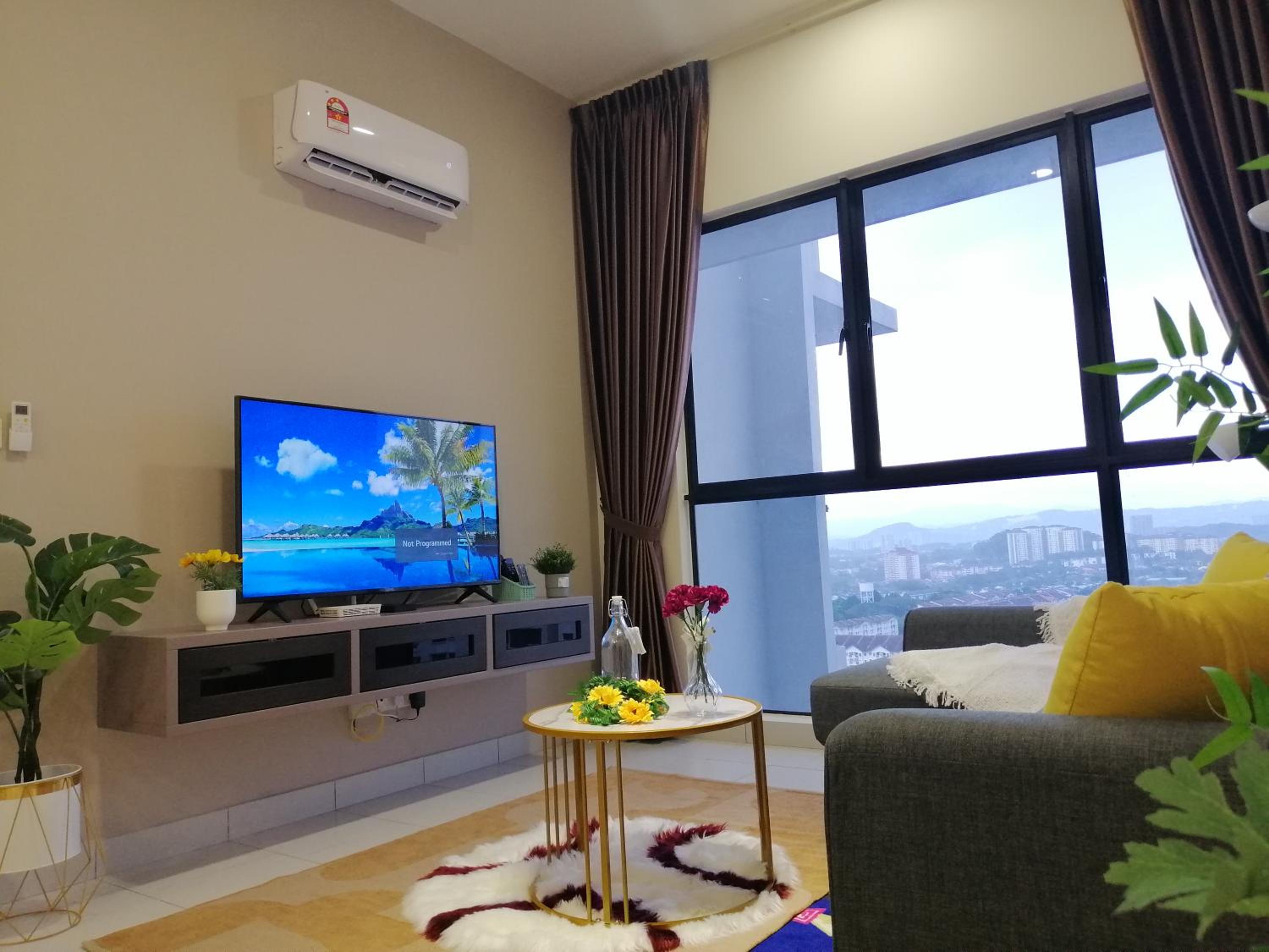 Deluxe Suite - Photo 17