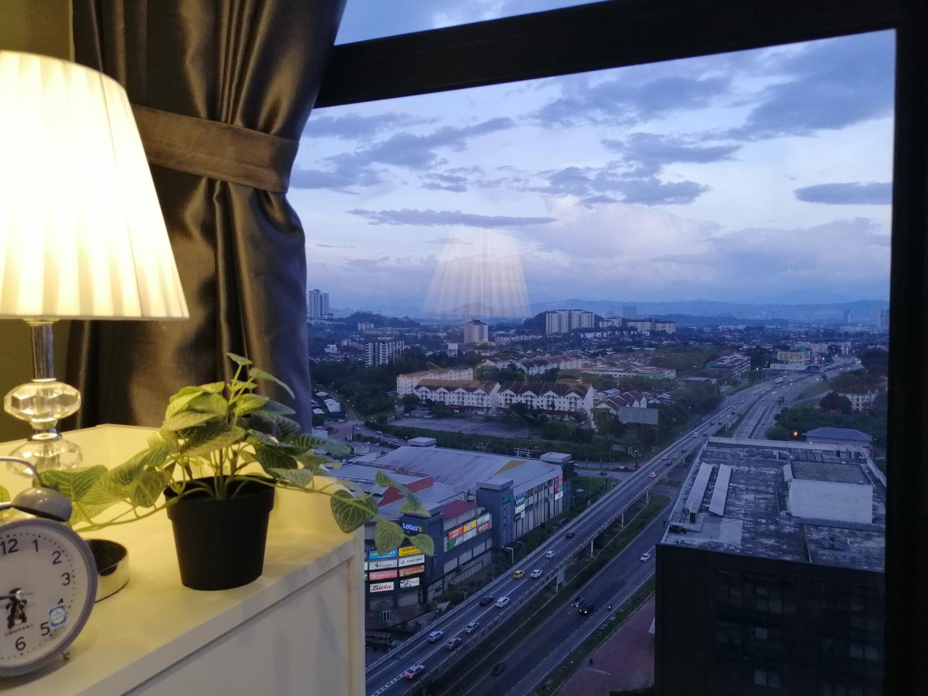 Deluxe Suite - Photo 12