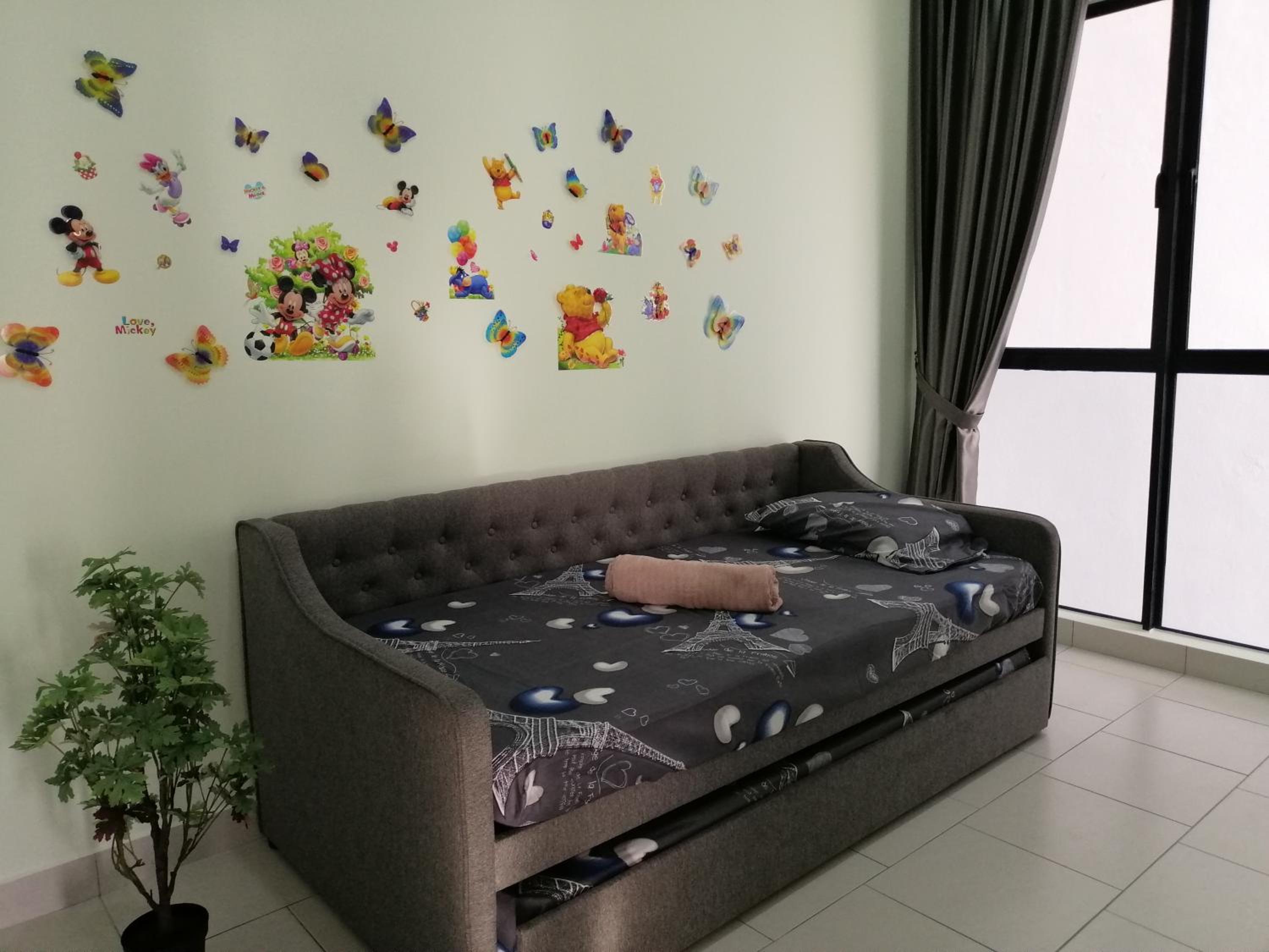 Deluxe Suite - Photo 11