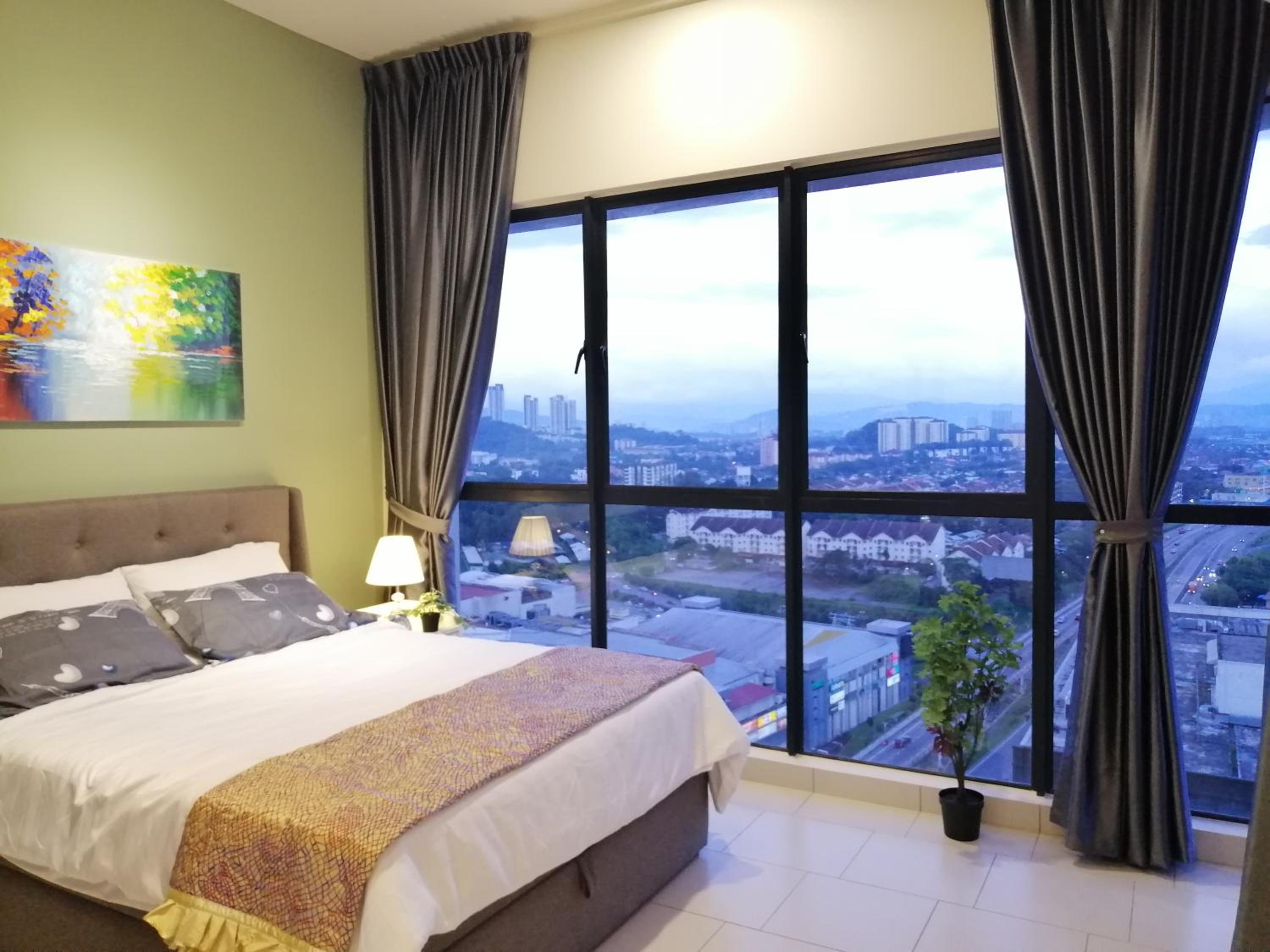 Deluxe Suite - Photo 9