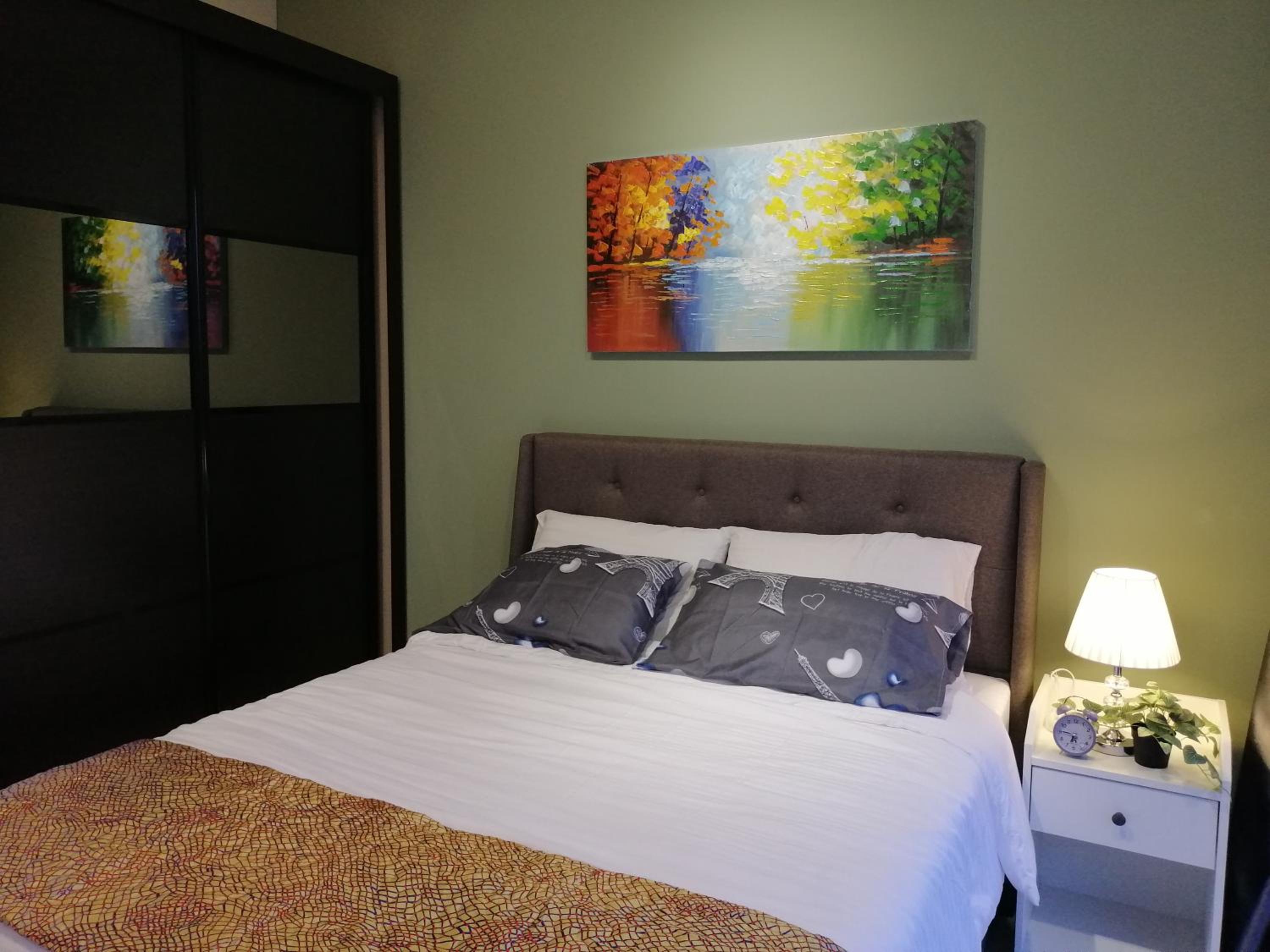 Deluxe Suite - Photo 10