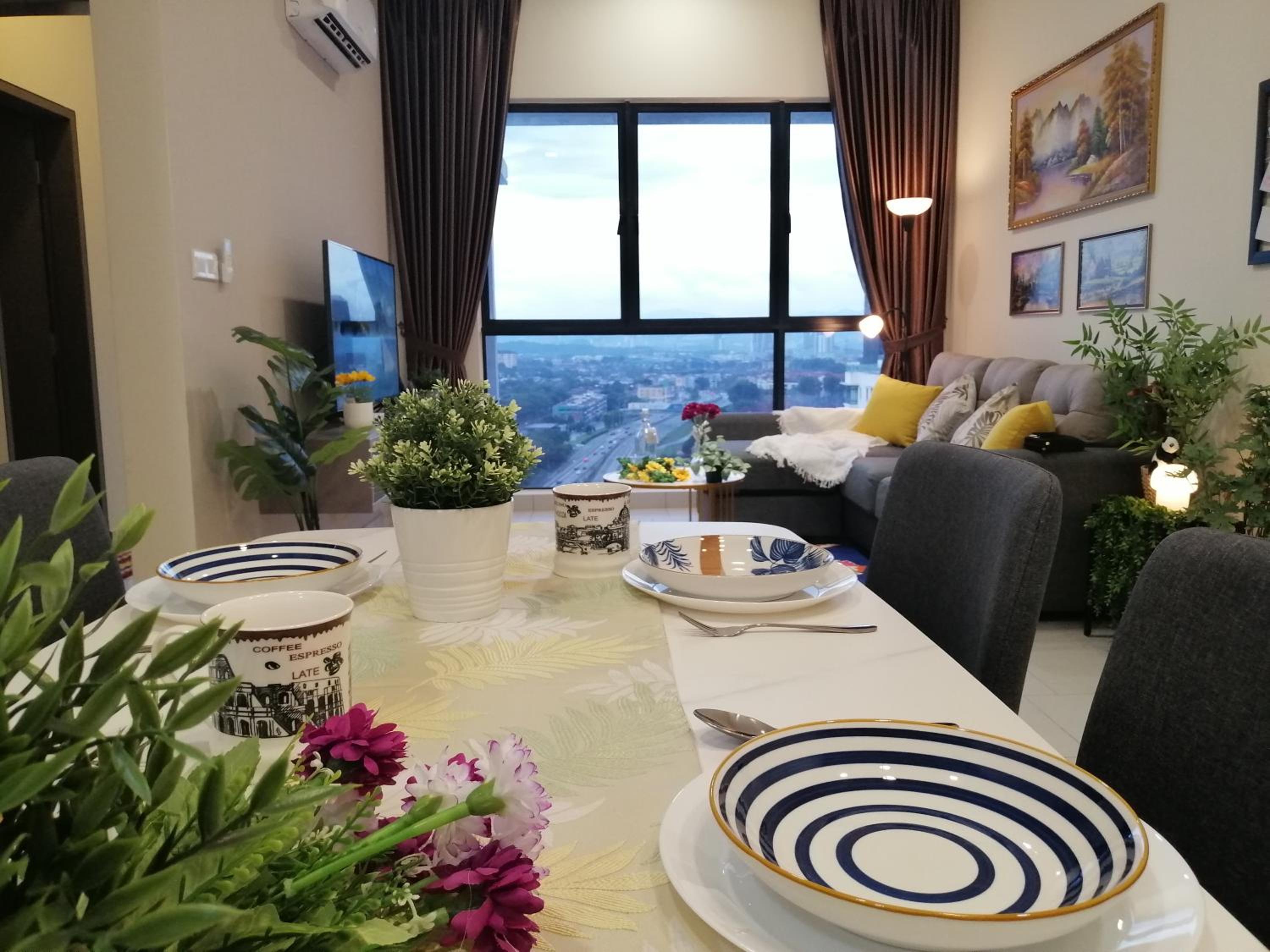 Deluxe Suite - Photo 8