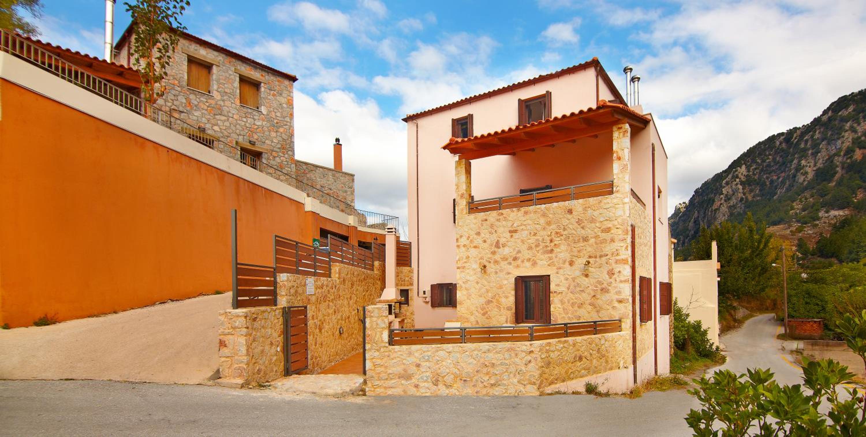 One-Bedroom House with Mountain View photo 2