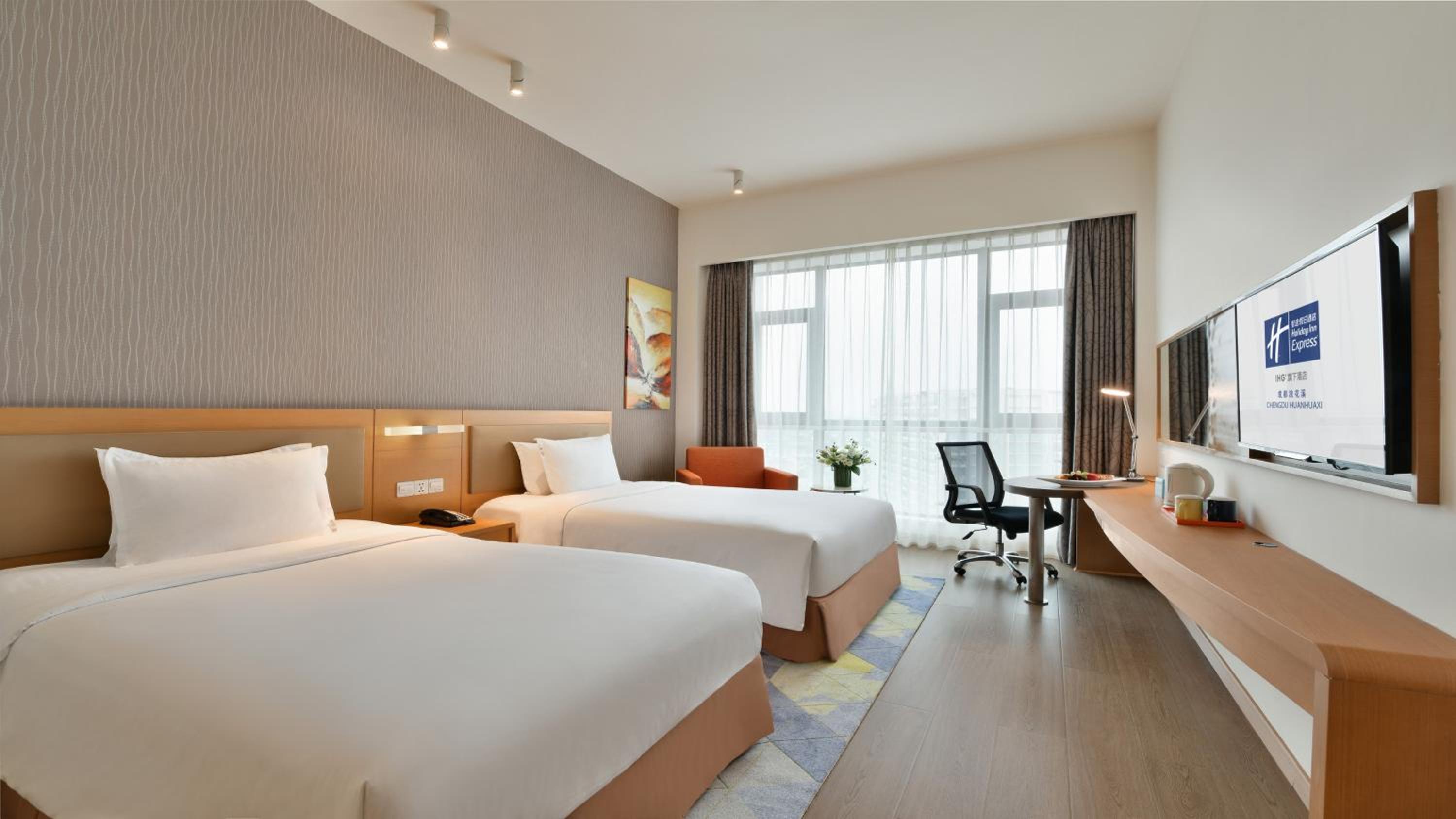 High Floor Standard Twin Room