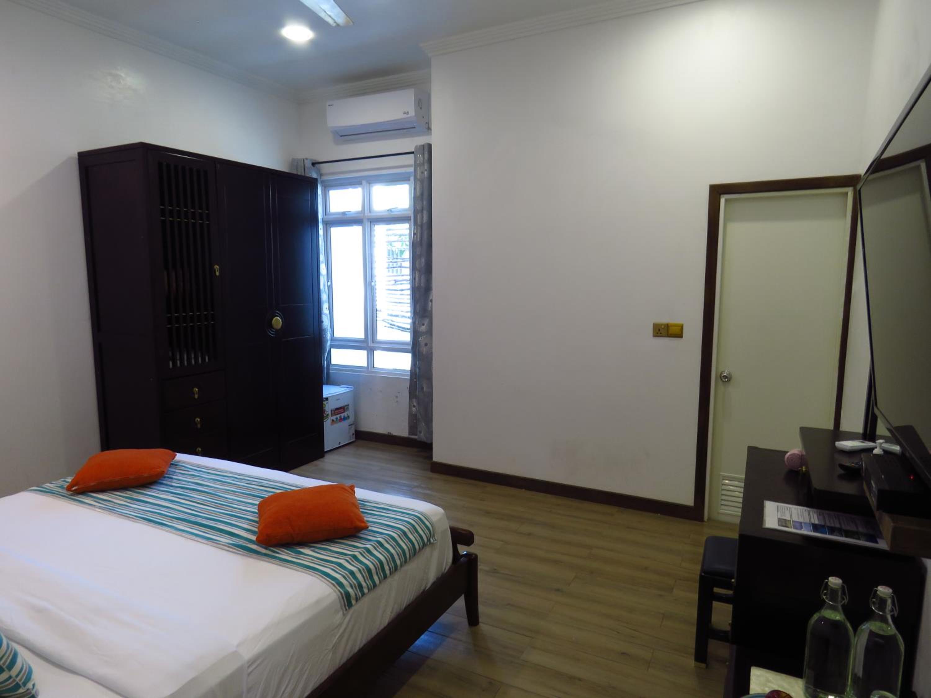 Deluxe Double Room photo 2
