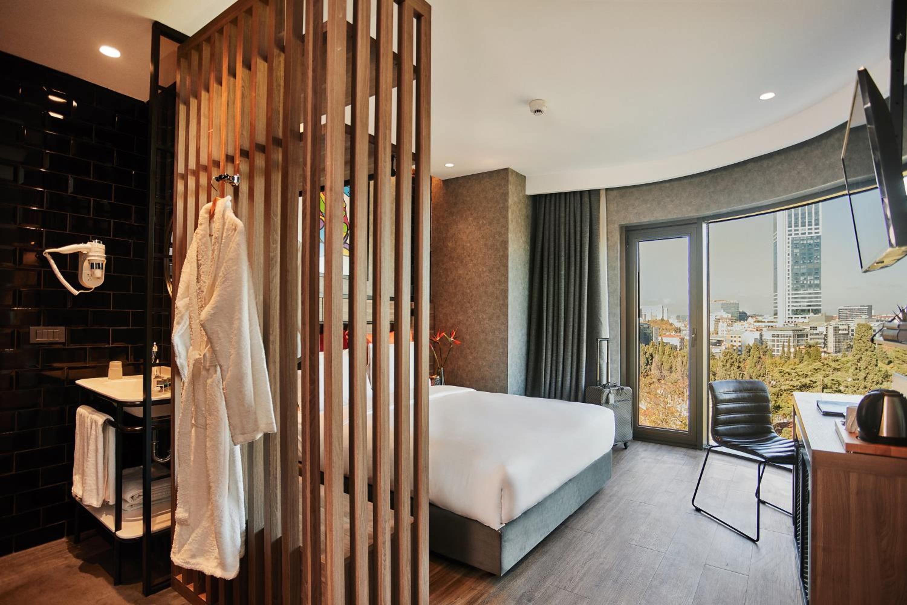 Superior Double or Twin Room photo 1