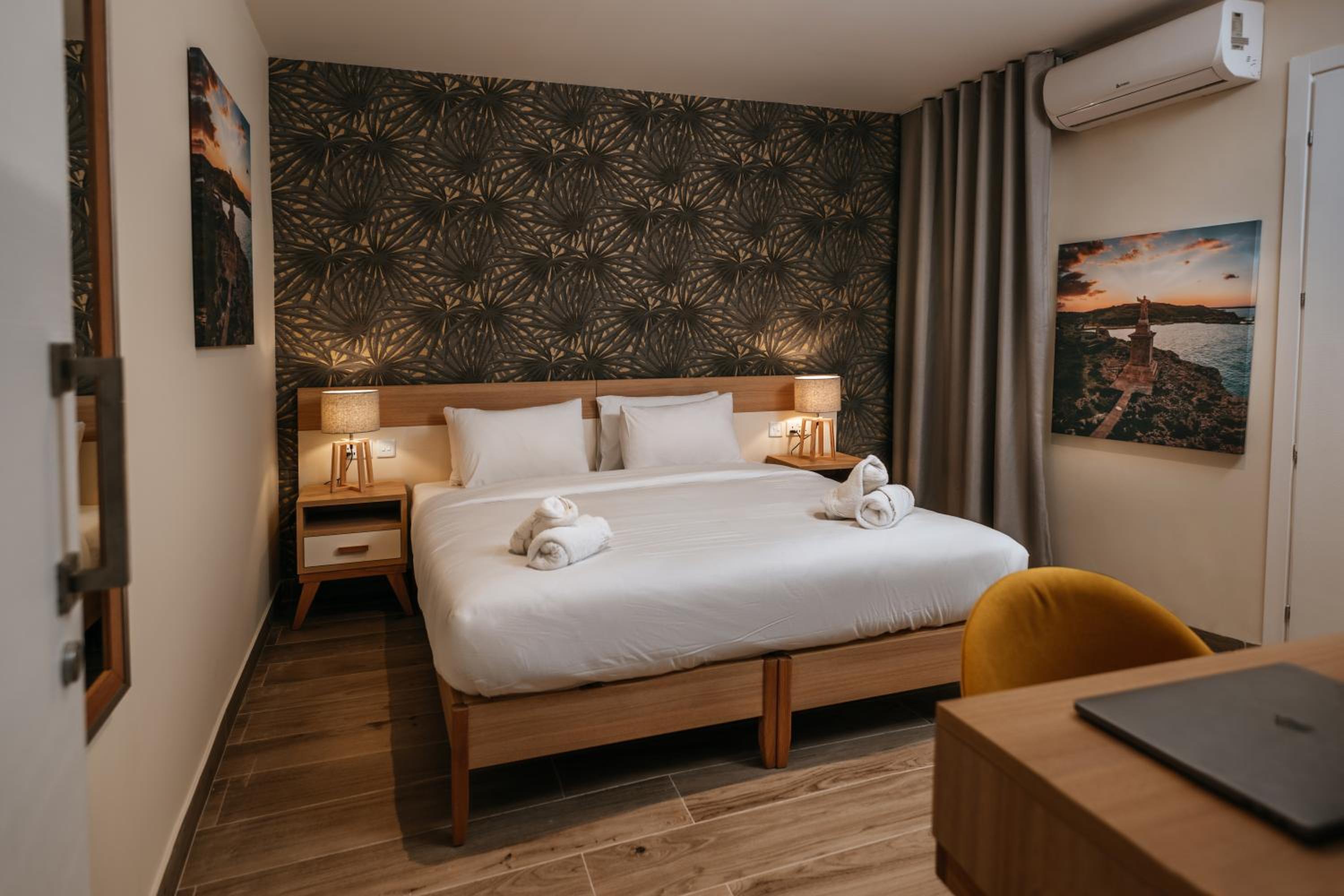 Standard  Double Room - Annex - Photo 15