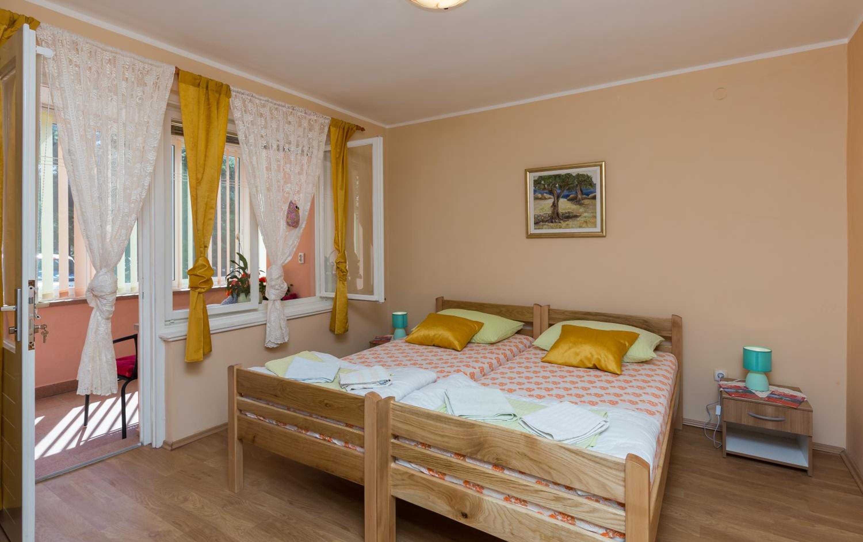 Two Bedroom Apartment 