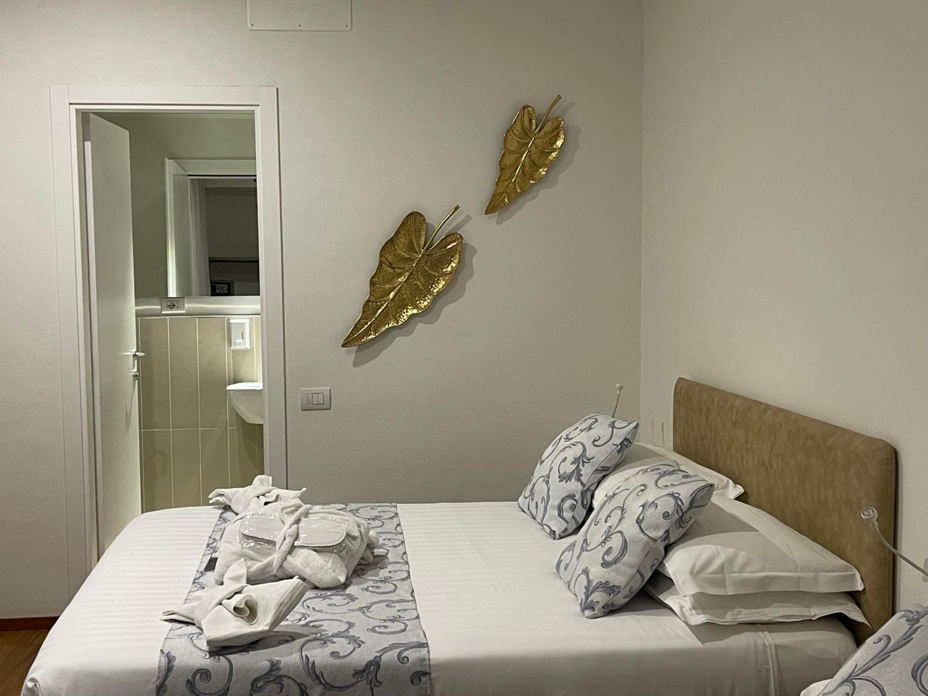 Standard Triple Room photo 3
